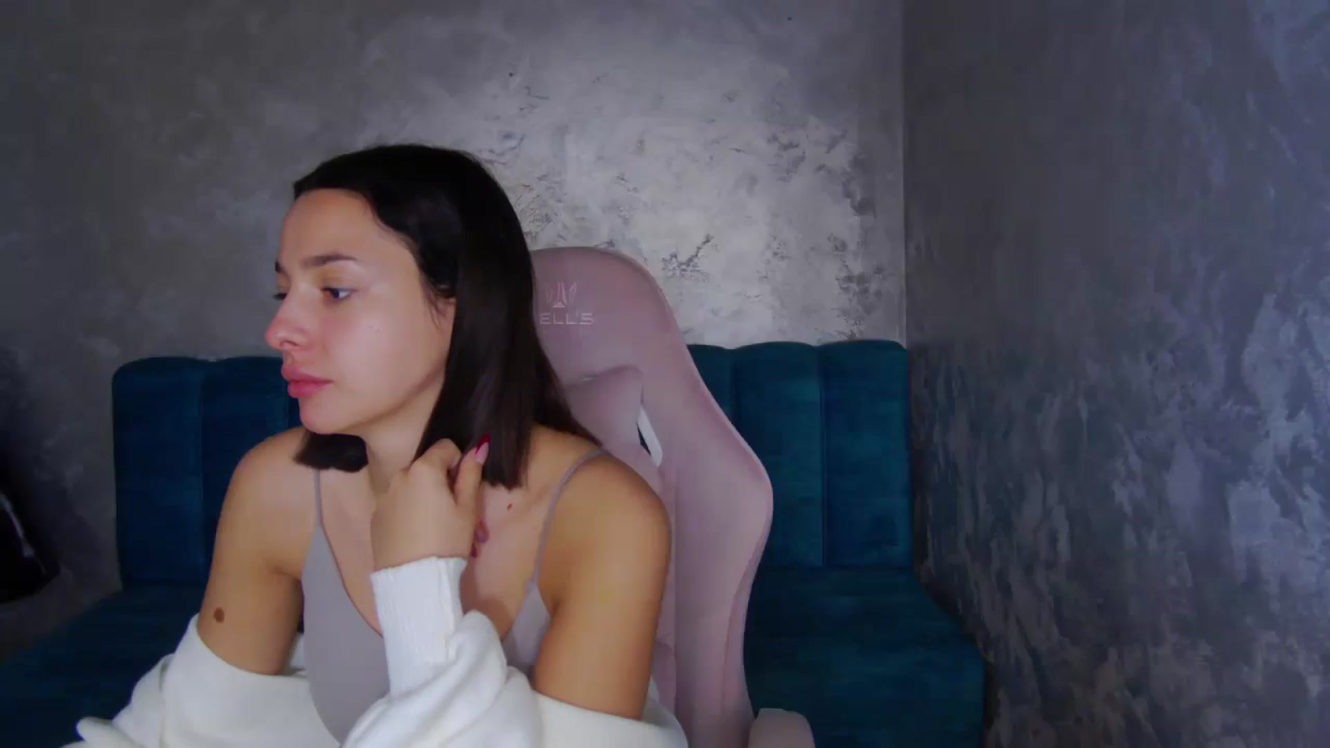 Gallery image thumbnail from WonderWomann's myfreecams stream on, 11/10/2025, 17:17 image 15 of 20