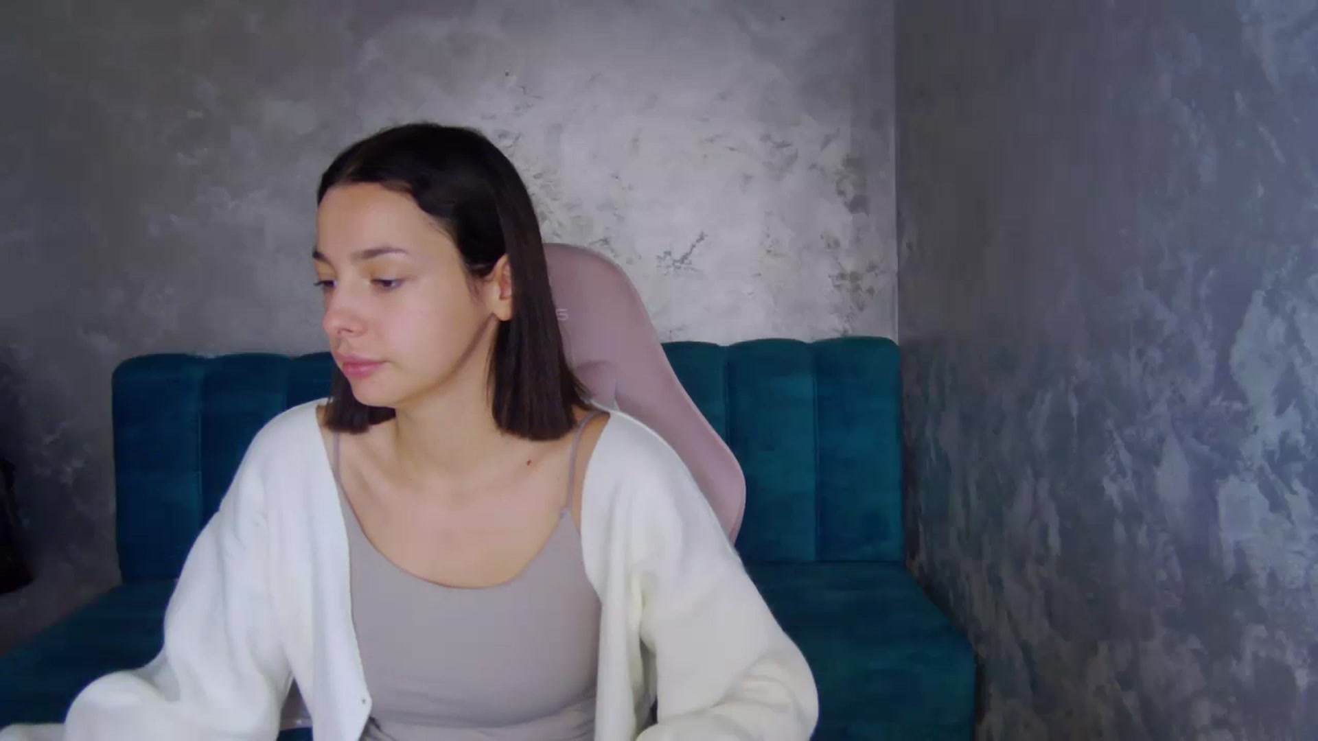 Gallery image thumbnail from WonderWomann's myfreecams stream on, 11/10/2025, 17:17 image 7 of 20