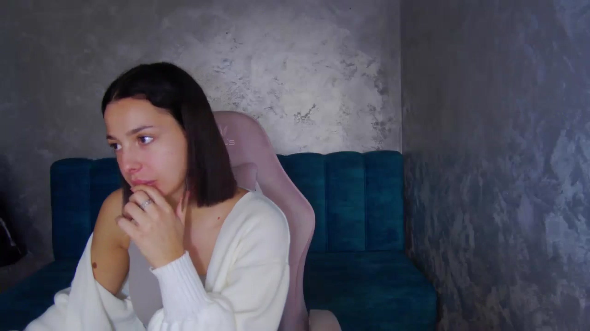 Gallery image thumbnail from WonderWomann's myfreecams stream on, 11/10/2025, 17:17 image 8 of 20