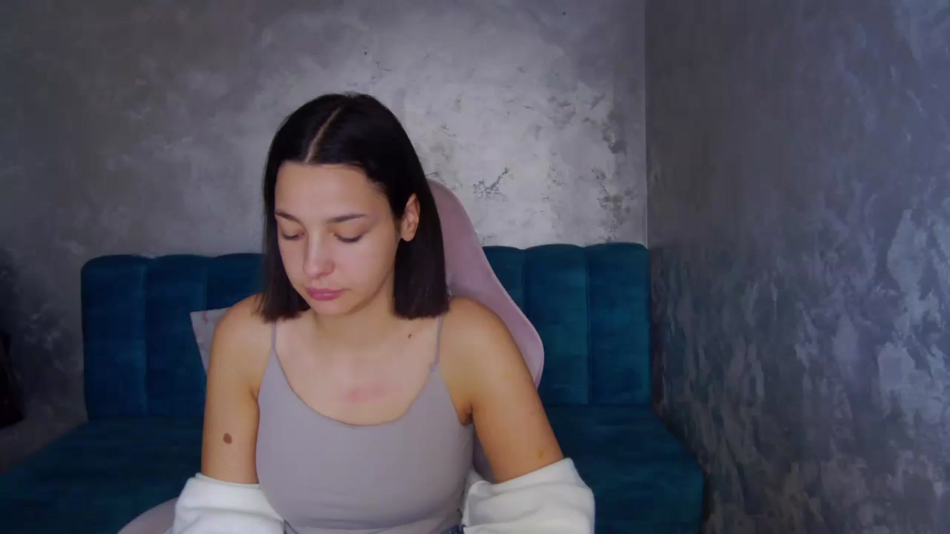 Gallery image thumbnail from WonderWomann's myfreecams stream on, 11/10/2025, 17:17 image 5 of 20