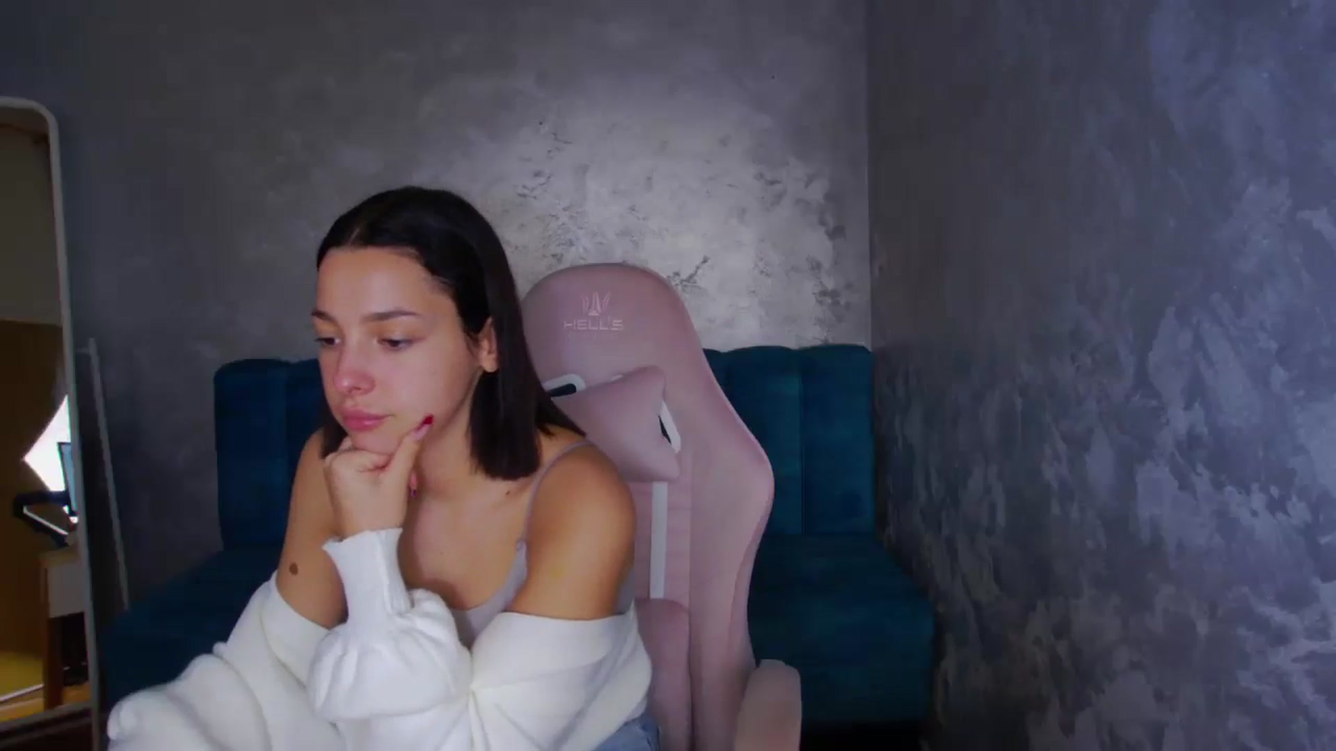 Gallery image thumbnail from WonderWomann's myfreecams stream on, 11/10/2025, 18:36 image 12 of 20