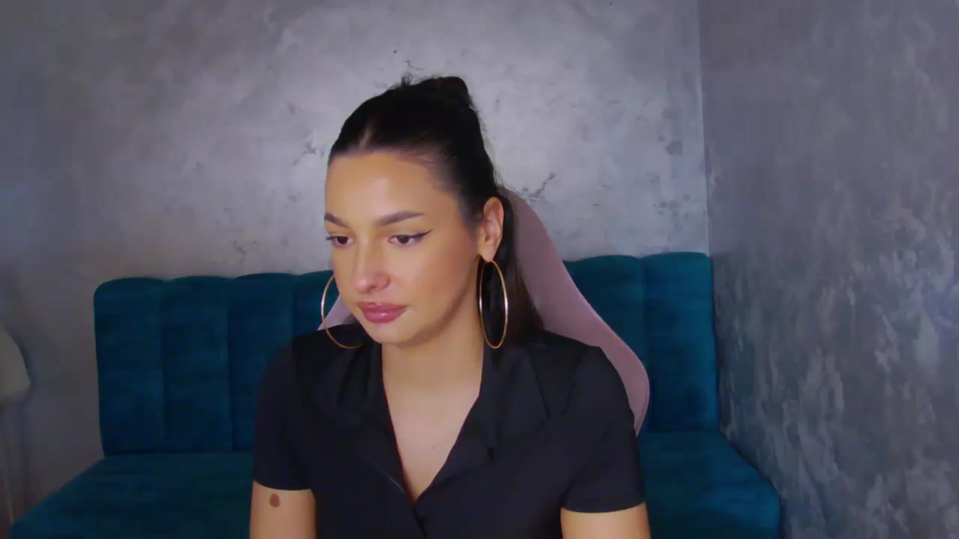 Gallery image thumbnail from WonderWomann's myfreecams stream on, 11/11/2025, 15:45 image 2 of 20