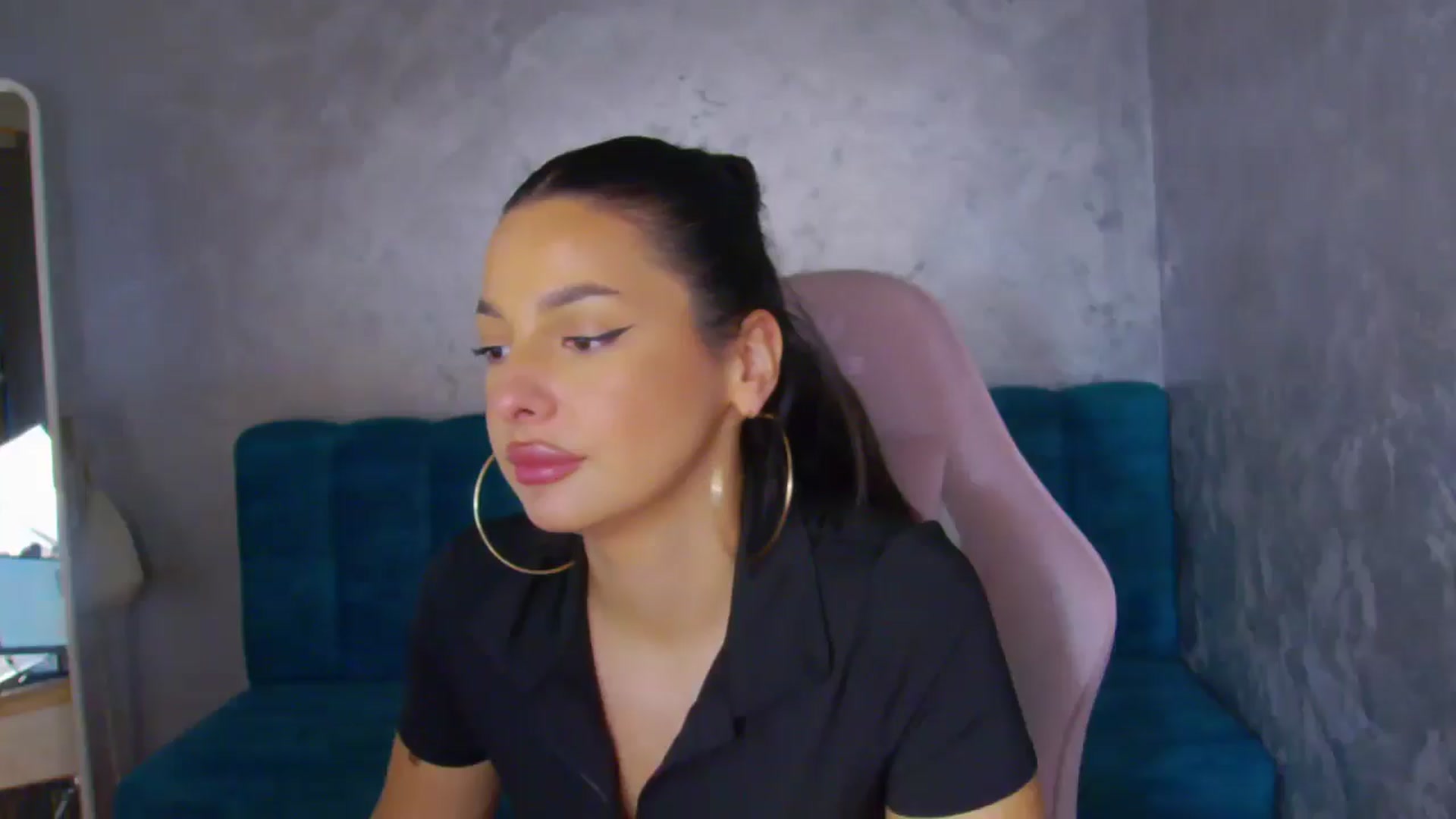Gallery image thumbnail from WonderWomann's myfreecams stream on, 11/11/2025, 15:45 image 1 of 20