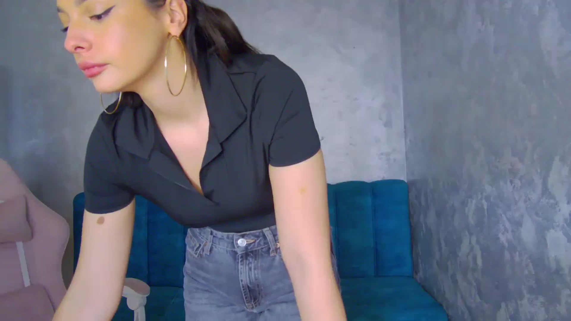 Gallery image thumbnail from WonderWomann's myfreecams stream on, 11/11/2025, 16:02 image 12 of 20