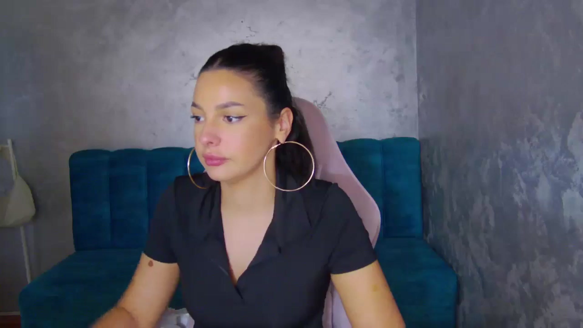 Gallery image thumbnail from WonderWomann's myfreecams stream on, 11/11/2025, 16:02 image 7 of 20