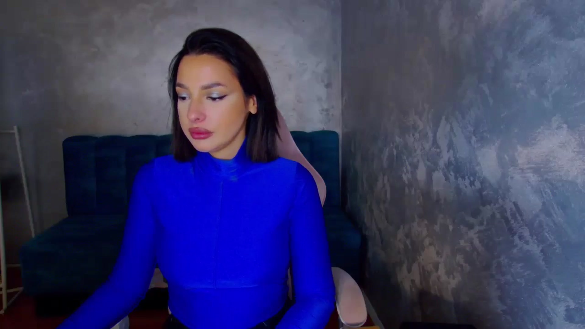 Gallery image thumbnail from WonderWomann's myfreecams stream on, 11/12/2025, 15:01 image 12 of 20