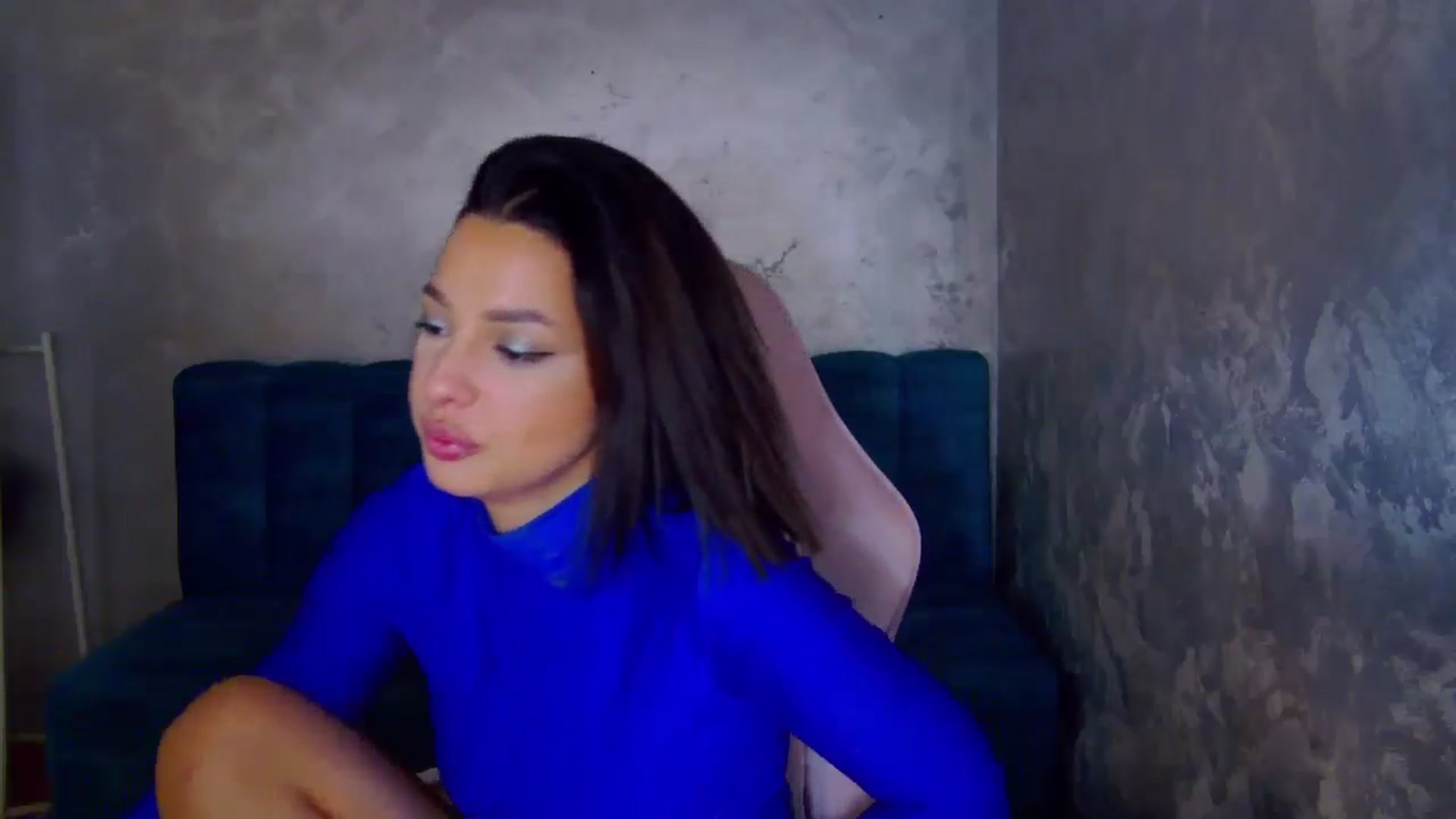 Gallery image thumbnail from WonderWomann's myfreecams stream on, 11/12/2025, 19:57 image 2 of 20