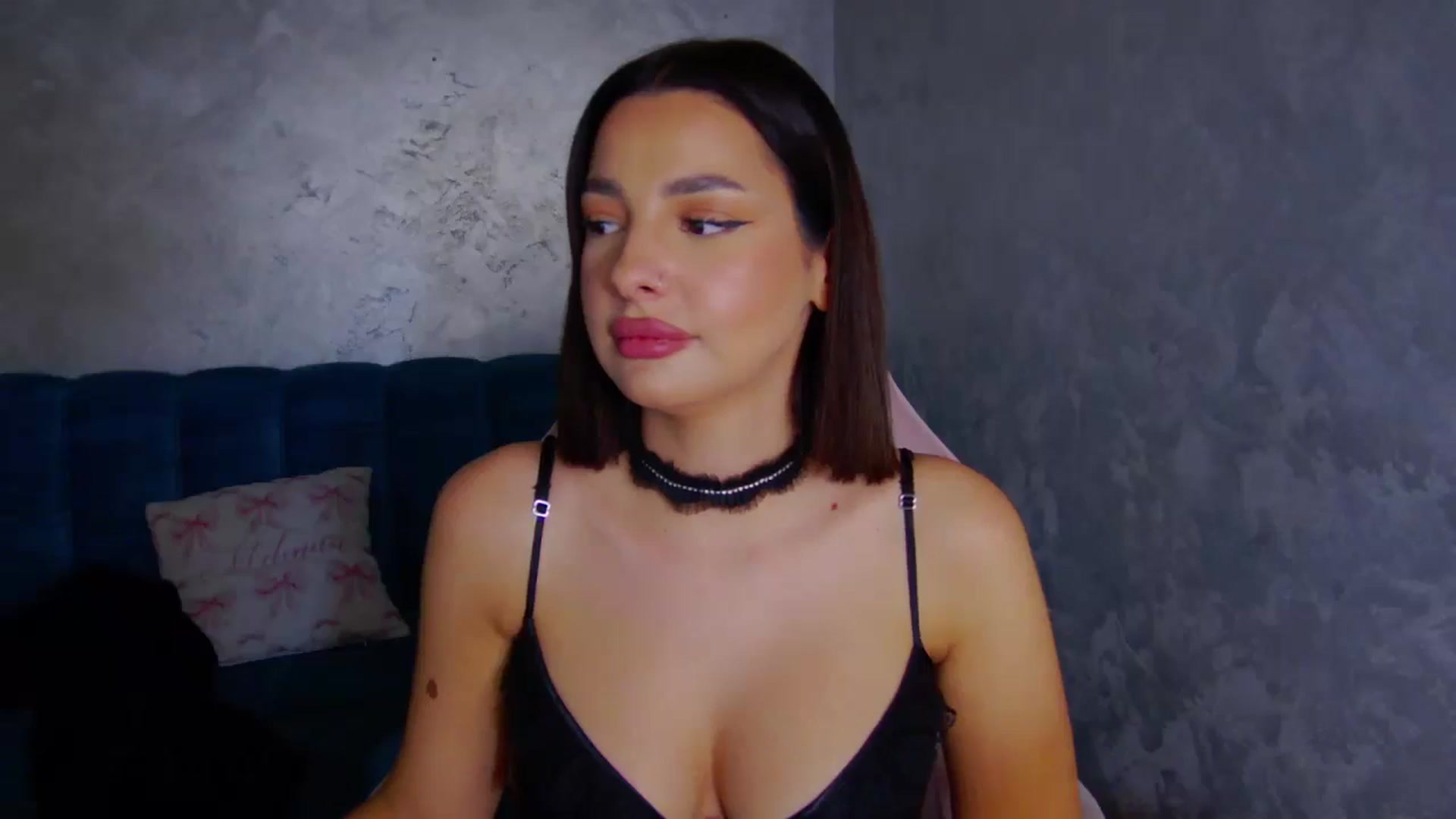 Gallery image thumbnail from WonderWomann's myfreecams stream on, 11/15/2025, 19:55 image 11 of 20