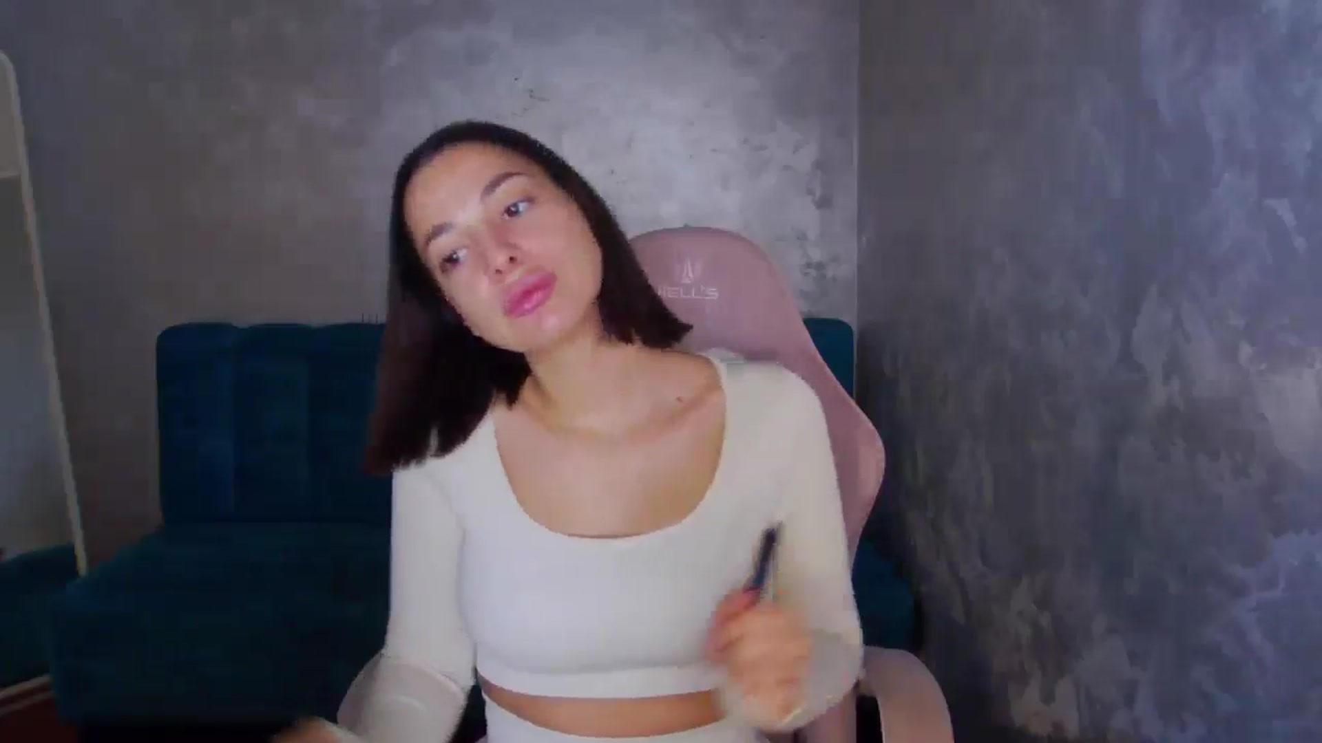Gallery image thumbnail from WonderWomann's myfreecams stream on, 11/17/2025, 16:01 image 2 of 20