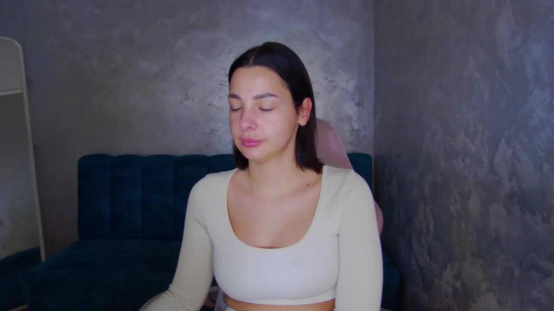 Gallery image thumbnail from WonderWomann's myfreecams stream on, 11/17/2025, 19:53 image 12 of 20
