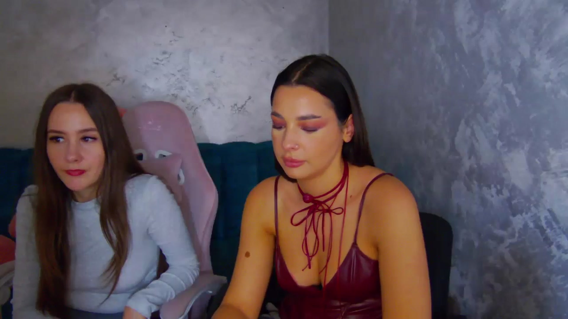 Gallery image thumbnail from WonderWomann's myfreecams stream on, 11/18/2025, 20:14 image 16 of 20