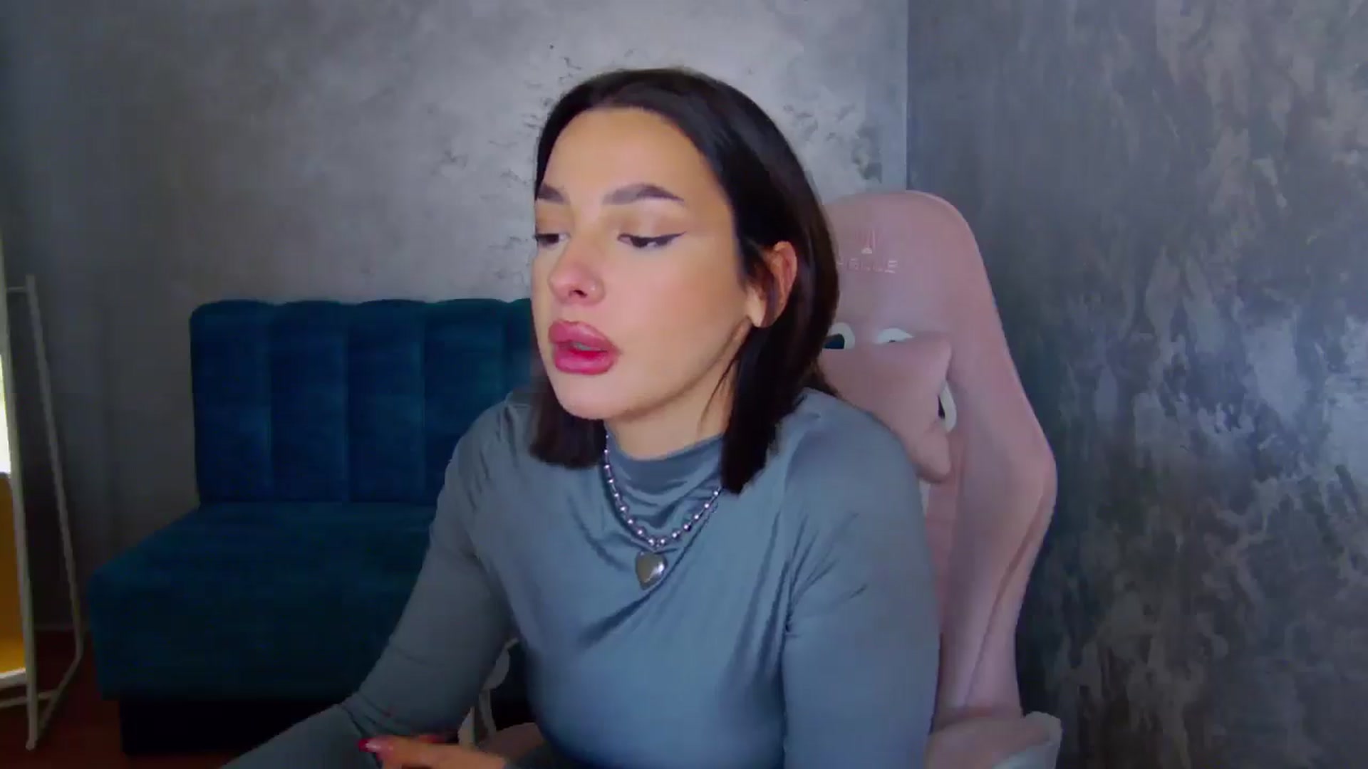 Gallery image thumbnail from WonderWomann's myfreecams stream on, 11/24/2025, 17:38 image 9 of 20