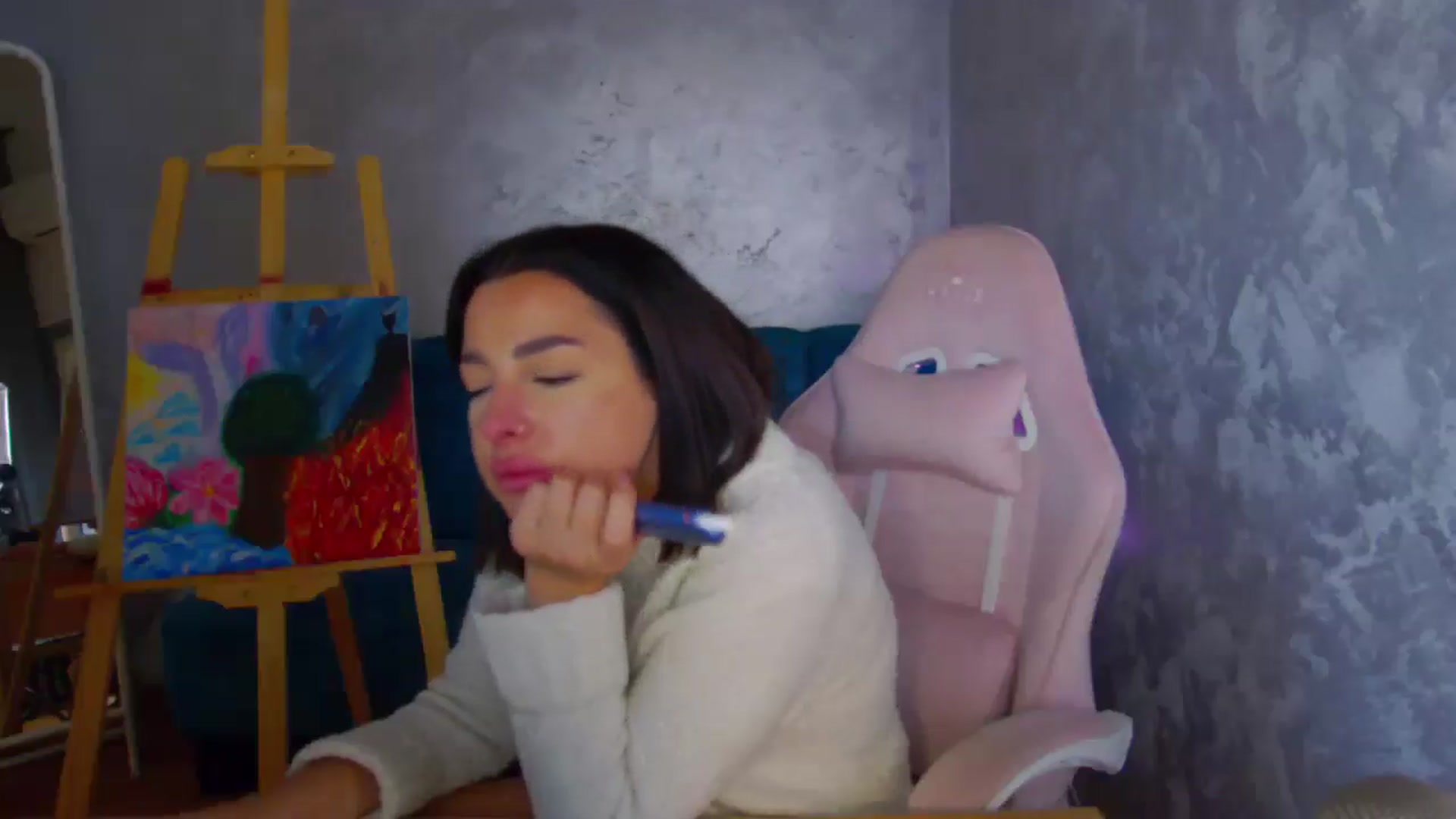 Gallery image thumbnail from WonderWomann's myfreecams stream on, 11/25/2025, 20:00 image 15 of 20