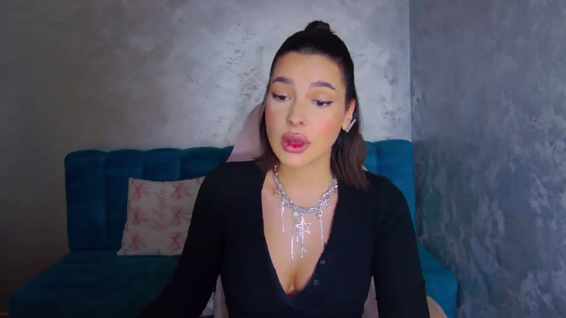 Gallery image thumbnail from WonderWomann's myfreecams stream on, 11/27/2025, 17:47 image 19 of 20