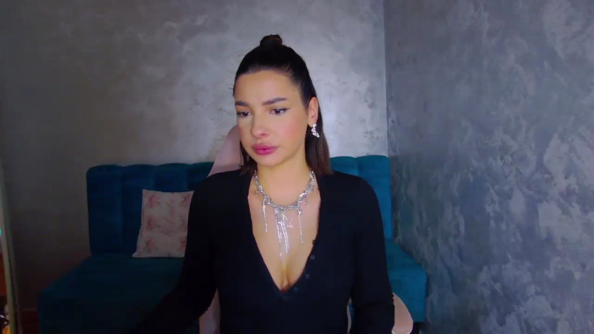 Gallery image thumbnail from WonderWomann's myfreecams stream on, 11/27/2025, 21:28 image 2 of 20