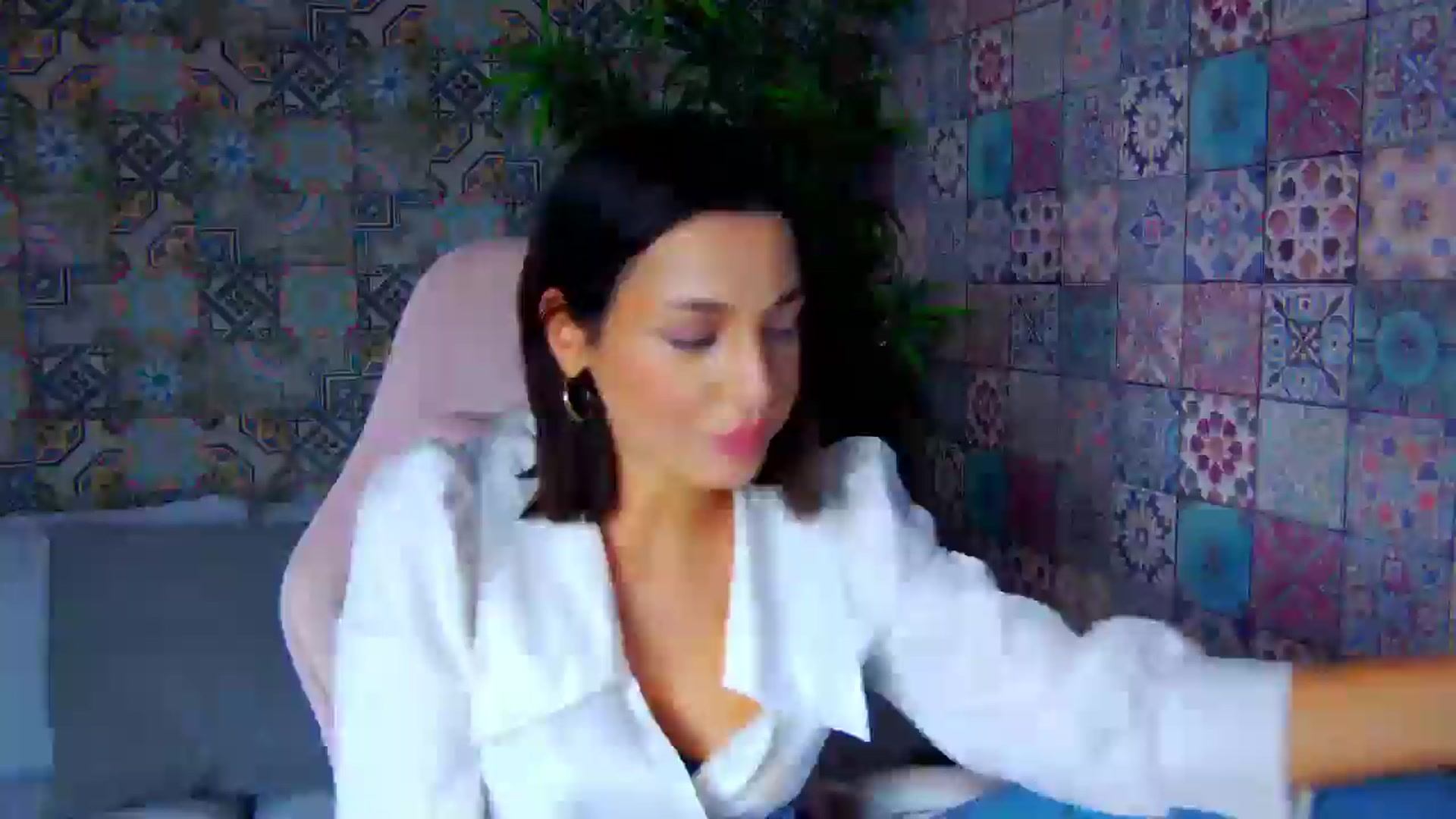 Gallery image thumbnail from WonderWomann's myfreecams stream on, 12/04/2025, 24:39 image 9 of 20