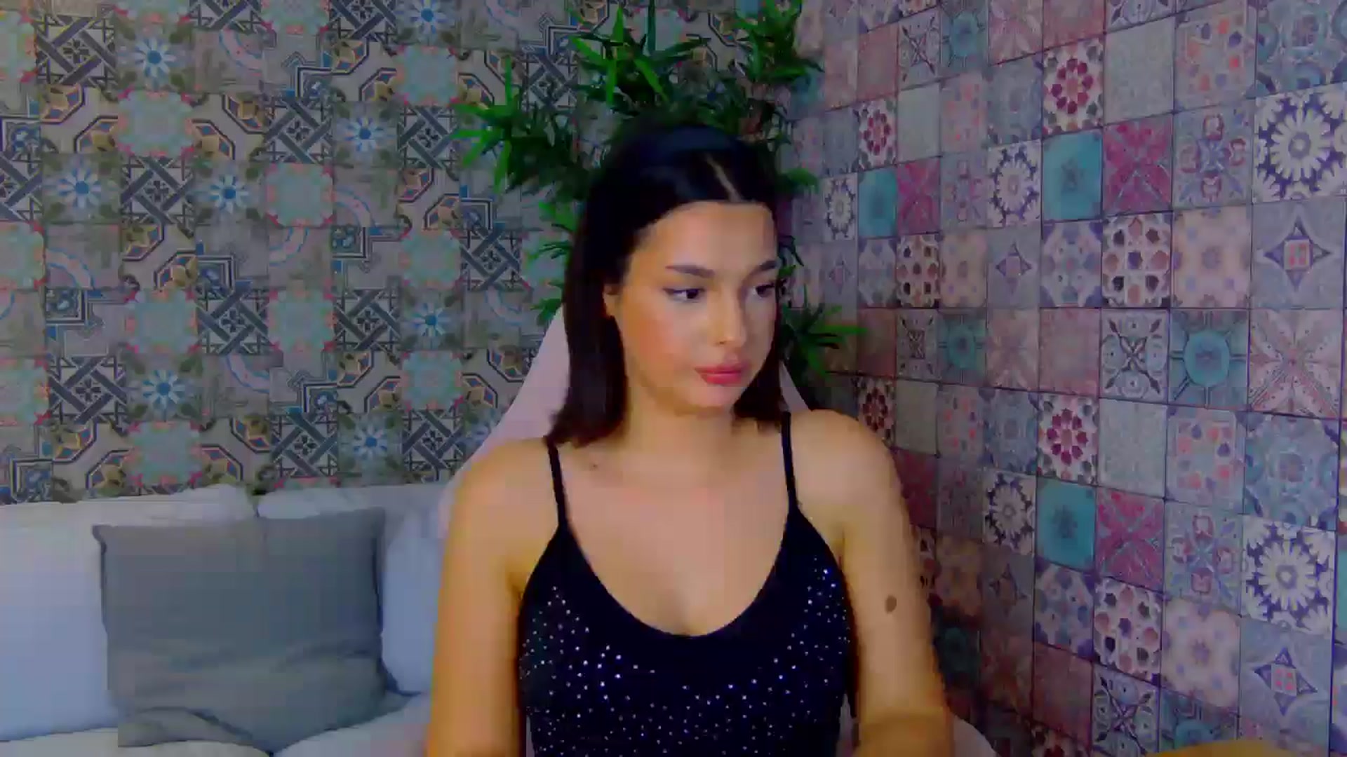 Gallery image thumbnail from WonderWomann's myfreecams stream on, 12/04/2025, 21:41 image 20 of 20