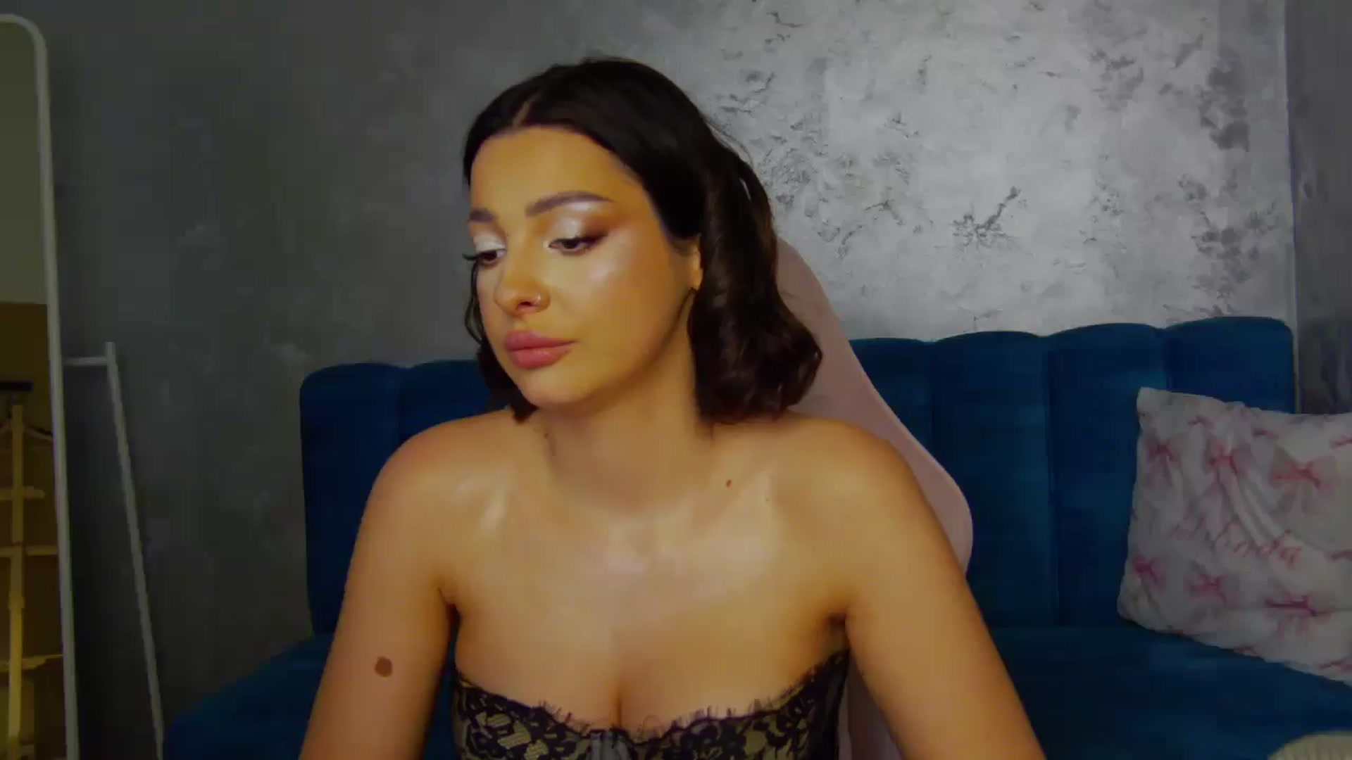 Gallery image thumbnail from WonderWomann's myfreecams stream on, 12/08/2025, 15:38 image 11 of 20