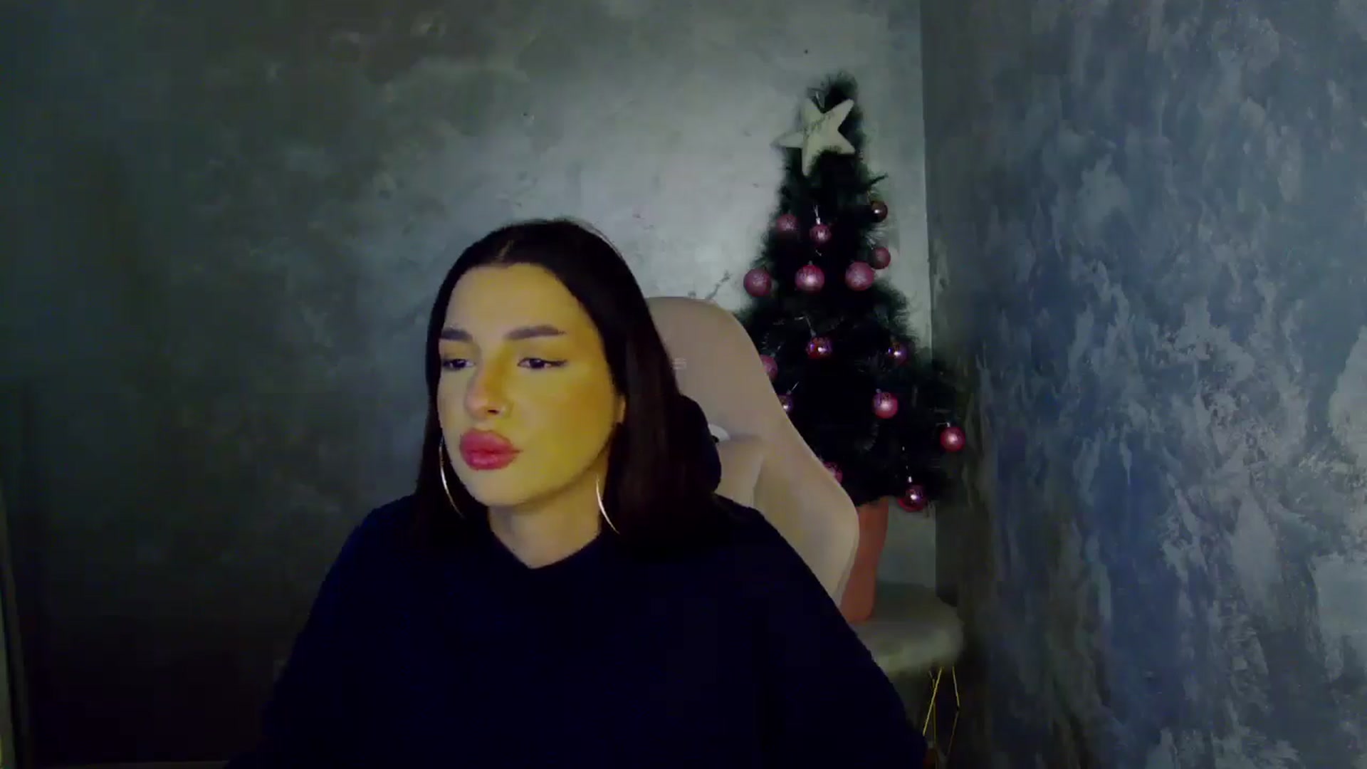 Gallery image thumbnail from WonderWomann's myfreecams stream on, 12/12/2025, 19:26 image 8 of 20