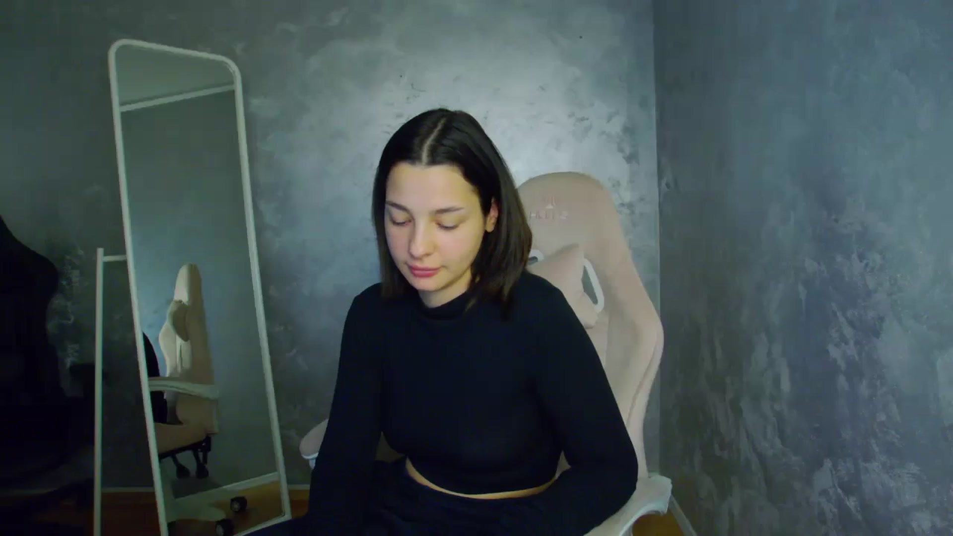 Gallery image thumbnail from WonderWomann's myfreecams stream on, 01/03/2026, 16:22 image 14 of 20