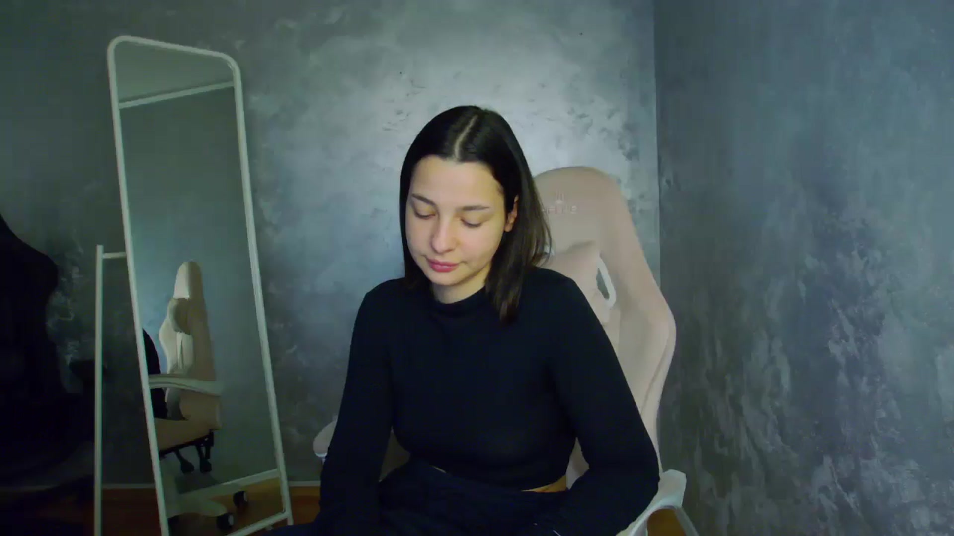 Gallery image thumbnail from WonderWomann's myfreecams stream on, 01/03/2026, 17:48 image 15 of 20