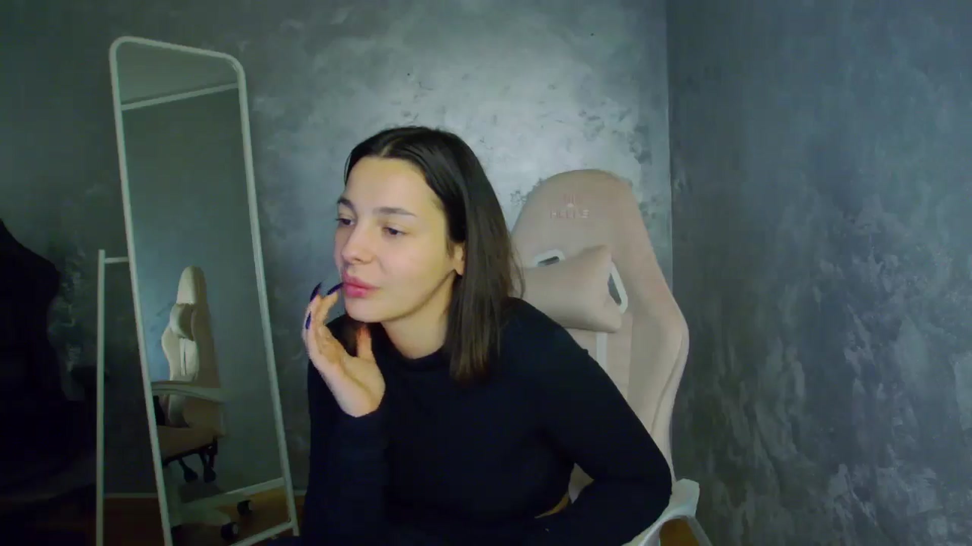 Gallery image thumbnail from WonderWomann's myfreecams stream on, 01/03/2026, 17:48 image 17 of 20