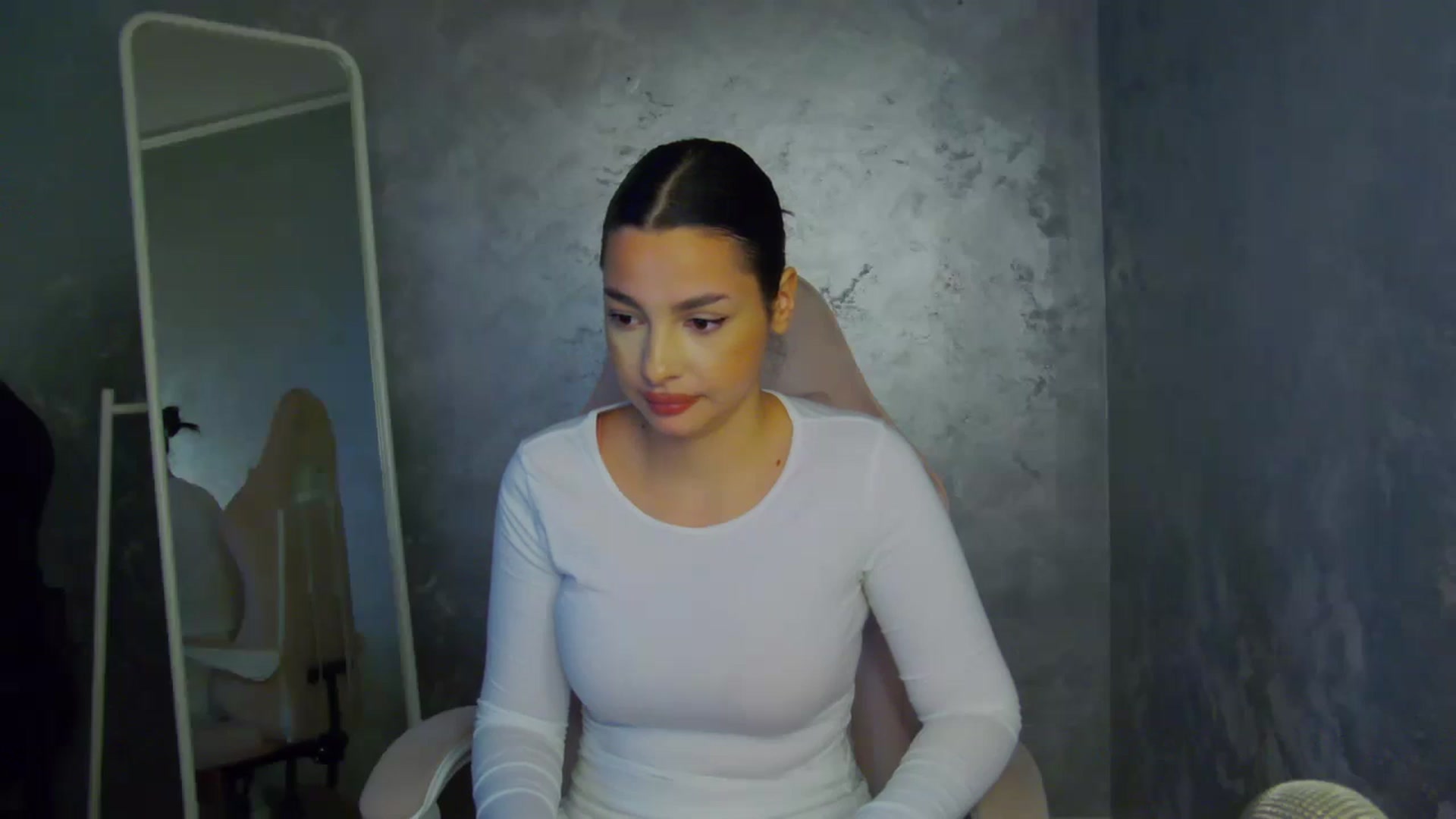 Gallery image thumbnail from WonderWomann's myfreecams stream on, 01/04/2026, 15:16 image 4 of 20