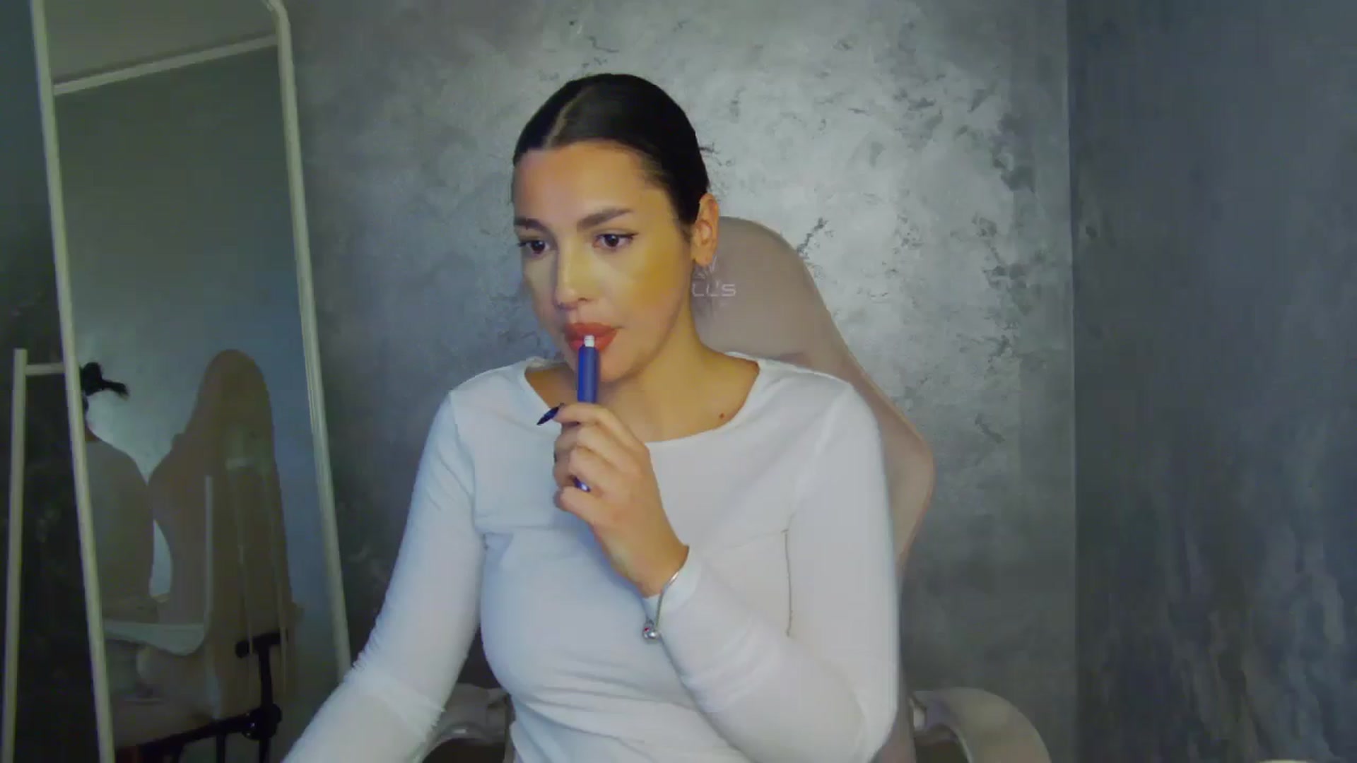 Gallery image thumbnail from WonderWomann's myfreecams stream on, 01/04/2026, 18:31 image 2 of 20
