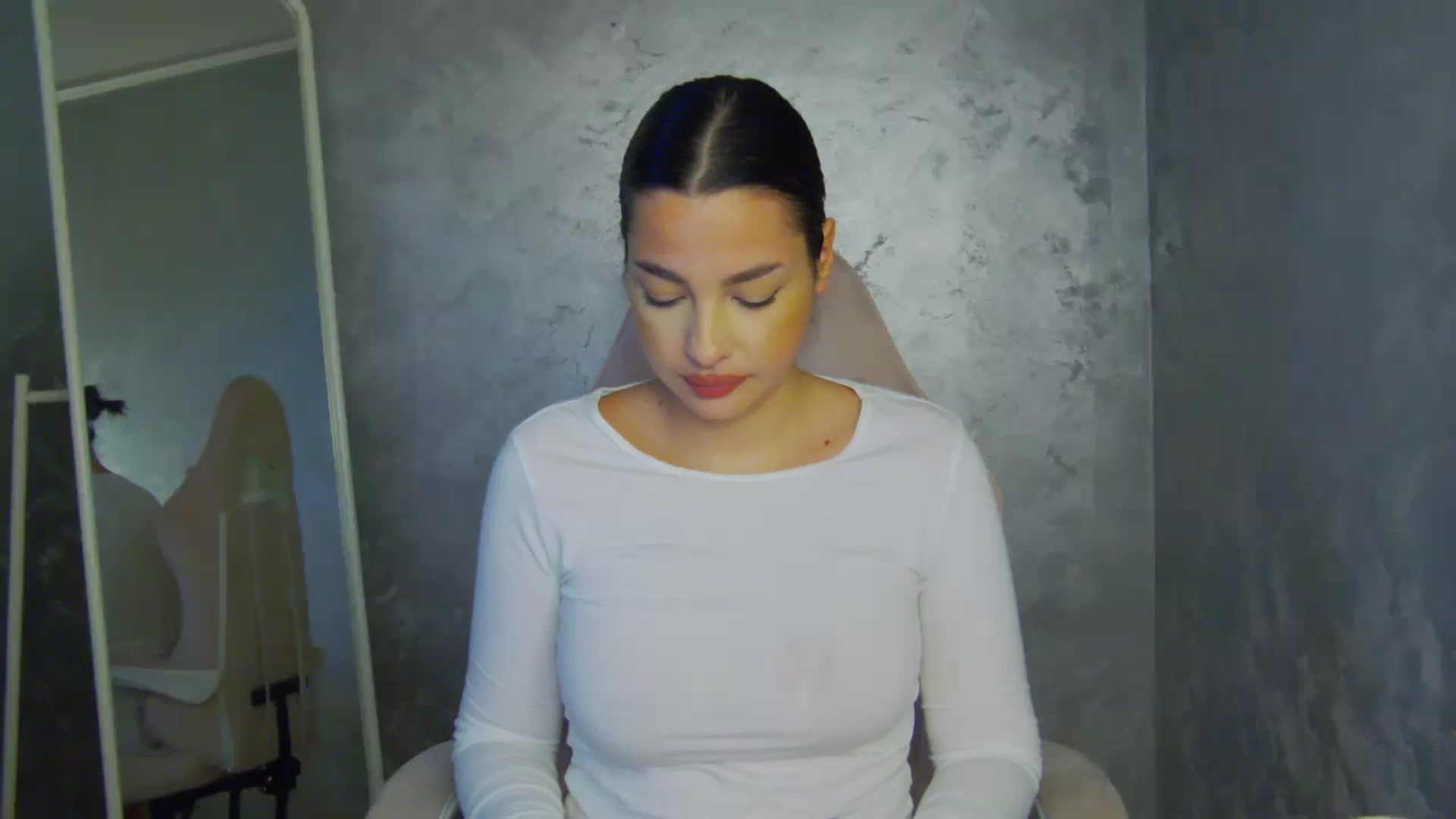 Gallery image thumbnail from WonderWomann's myfreecams stream on, 01/04/2026, 18:31 image 1 of 20