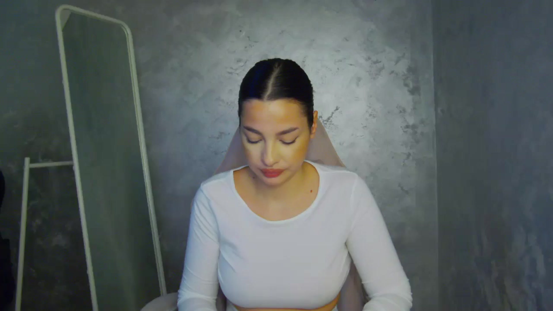 Gallery image thumbnail from WonderWomann's myfreecams stream on, 01/04/2026, 18:31 image 12 of 20