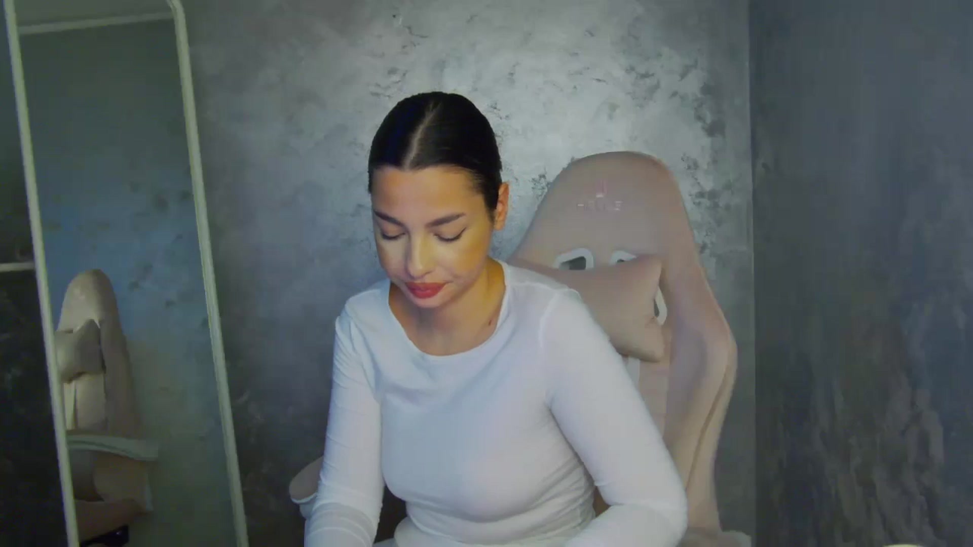 Gallery image thumbnail from WonderWomann's myfreecams stream on, 01/04/2026, 18:31 image 3 of 20