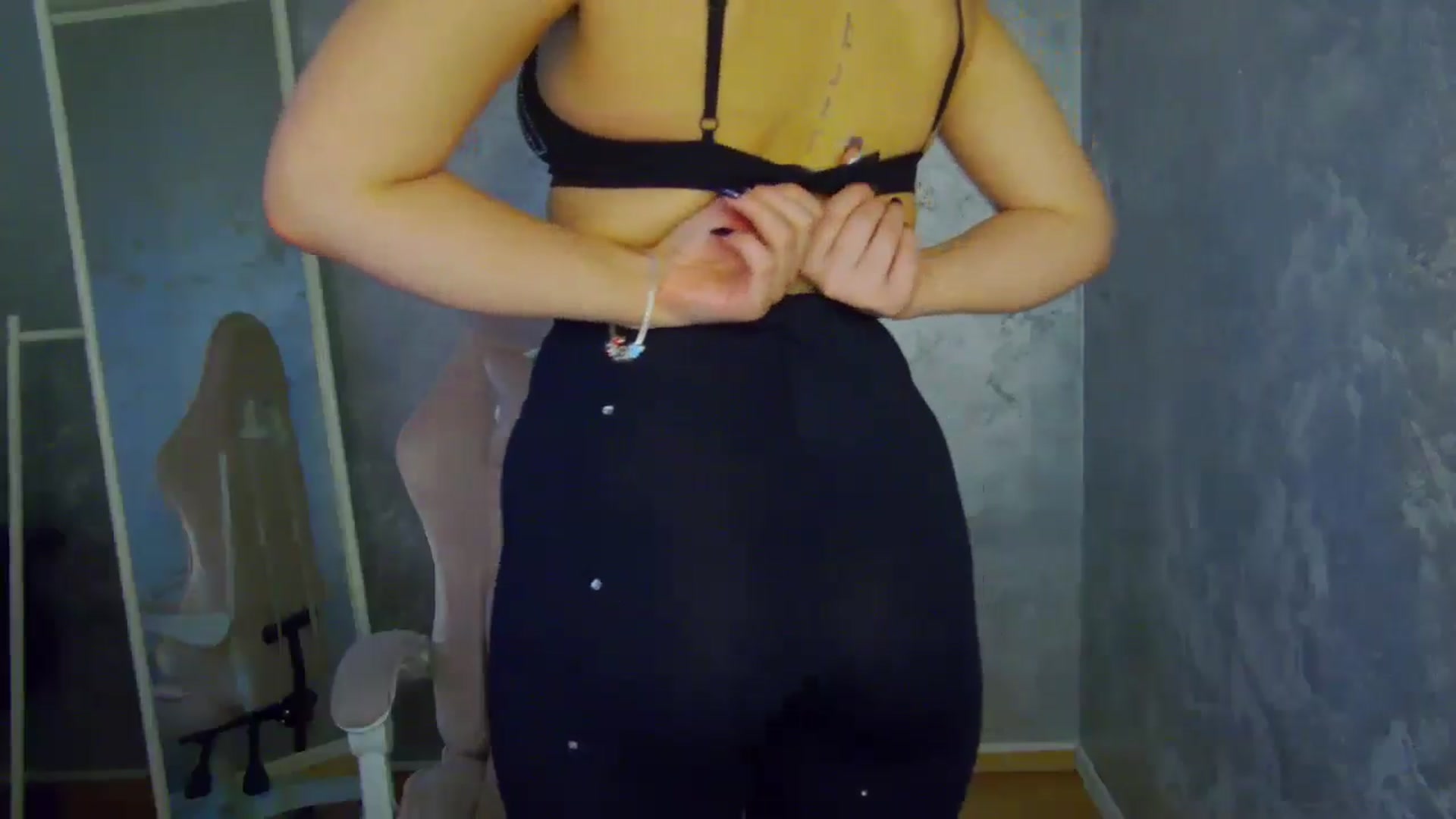 Gallery image thumbnail from WonderWomann's myfreecams stream on, 01/06/2026, 18:18 image 4 of 20