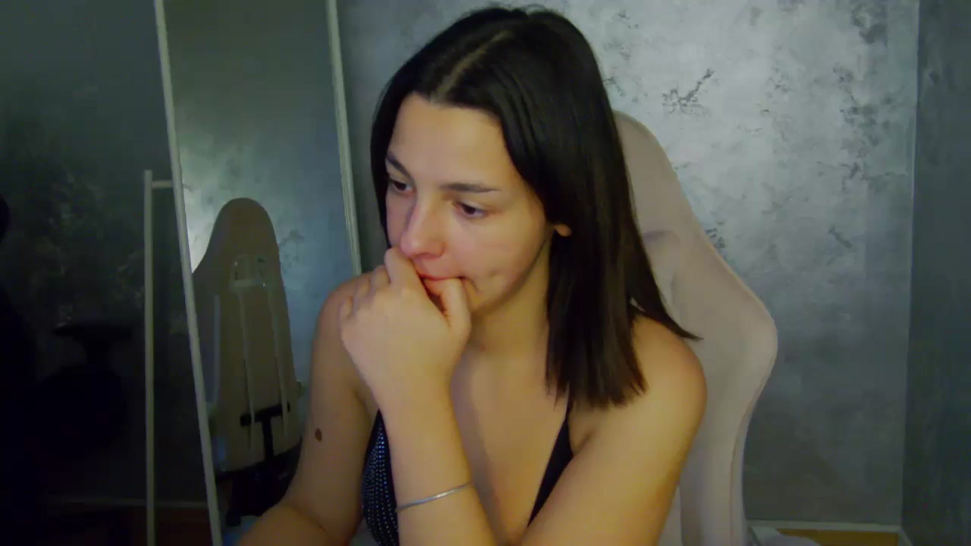 Gallery image thumbnail from WonderWomann's myfreecams stream on, 01/06/2026, 21:58 image 16 of 20