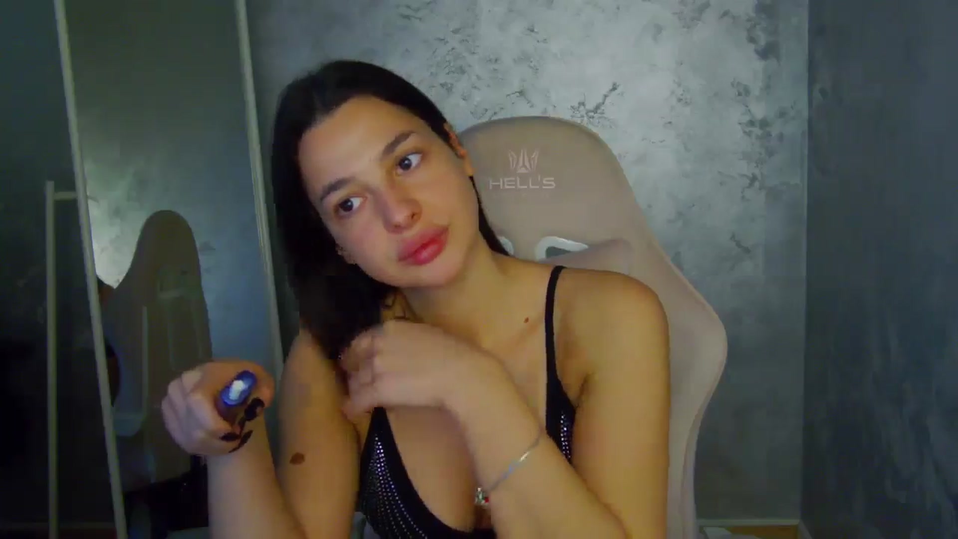 Gallery image thumbnail from WonderWomann's myfreecams stream on, 01/06/2026, 21:58 image 17 of 20