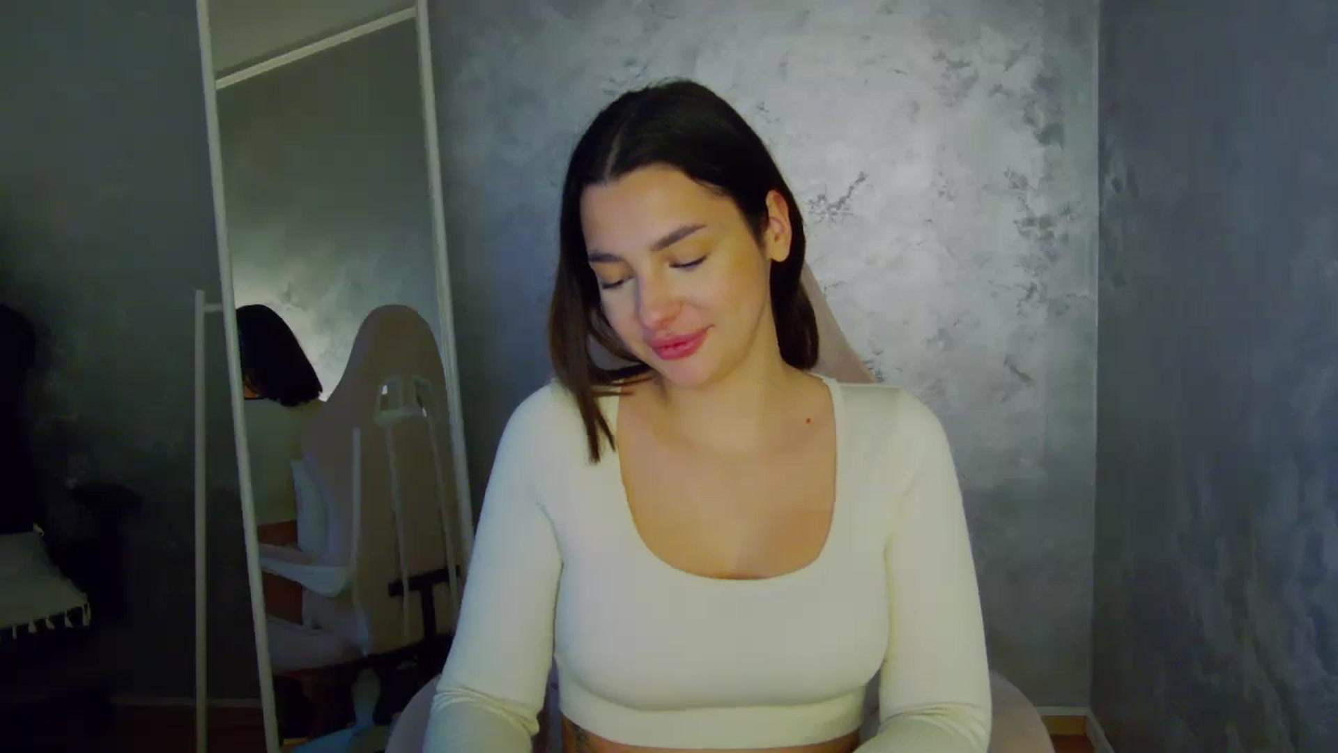 Gallery image thumbnail from WonderWomann's myfreecams stream on, 01/07/2026, 18:31 image 15 of 20