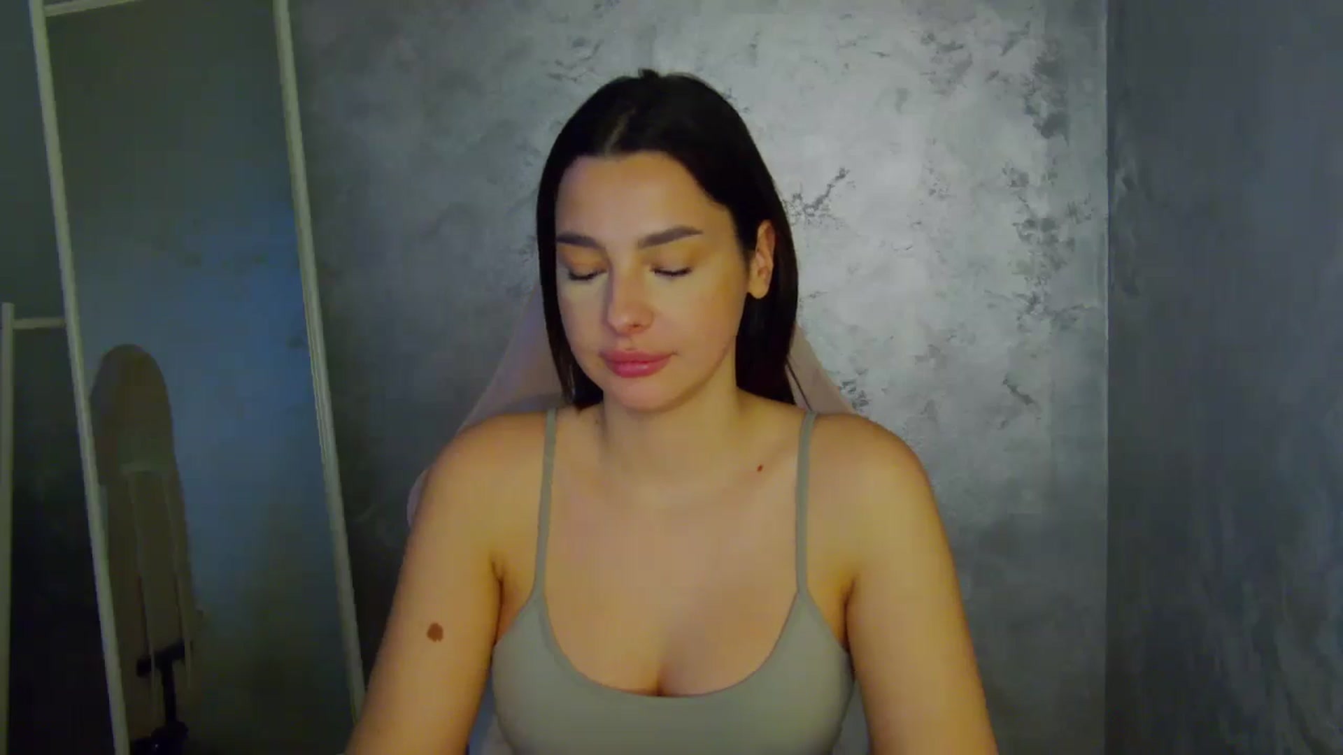 Gallery image thumbnail from WonderWomann's myfreecams stream on, 01/07/2026, 19:14 image 5 of 20