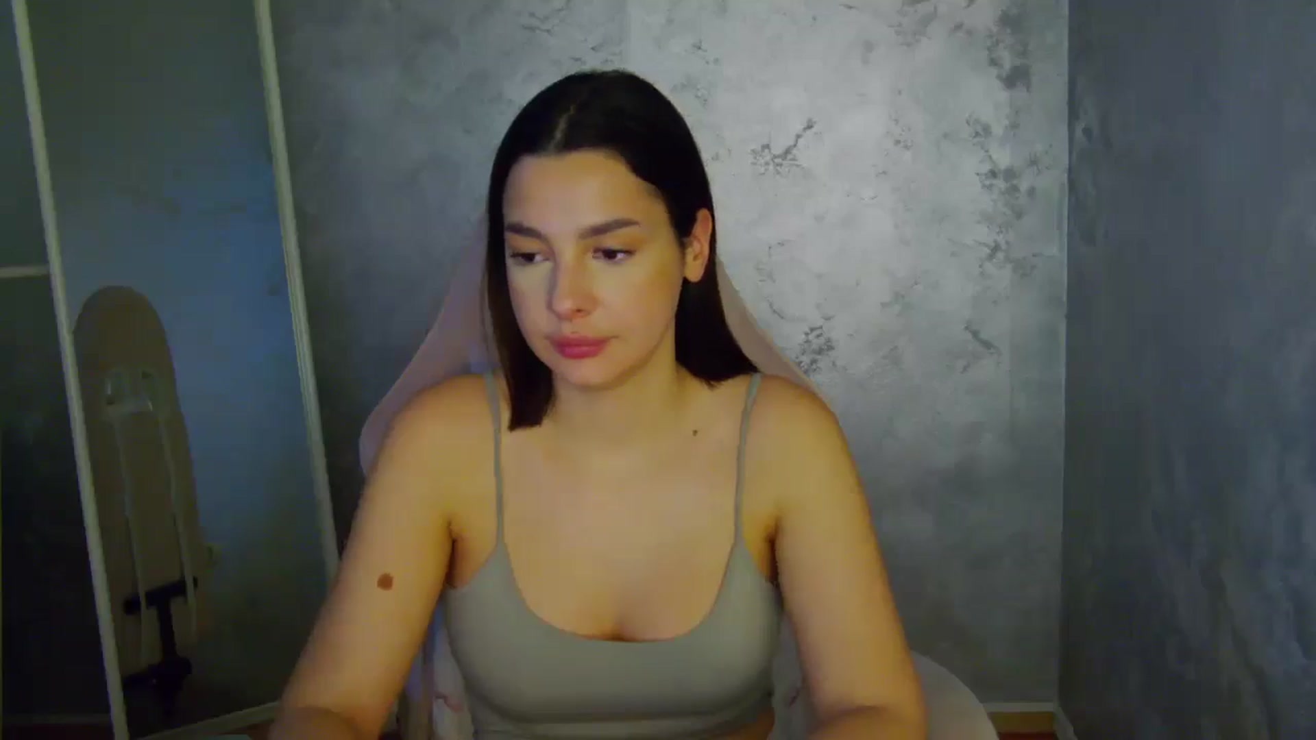 Gallery image thumbnail from WonderWomann's myfreecams stream on, 01/07/2026, 20:08 image 15 of 20