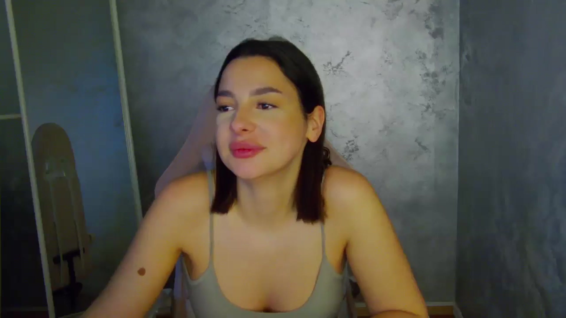Gallery image thumbnail from WonderWomann's myfreecams stream on, 01/07/2026, 20:08 image 14 of 20