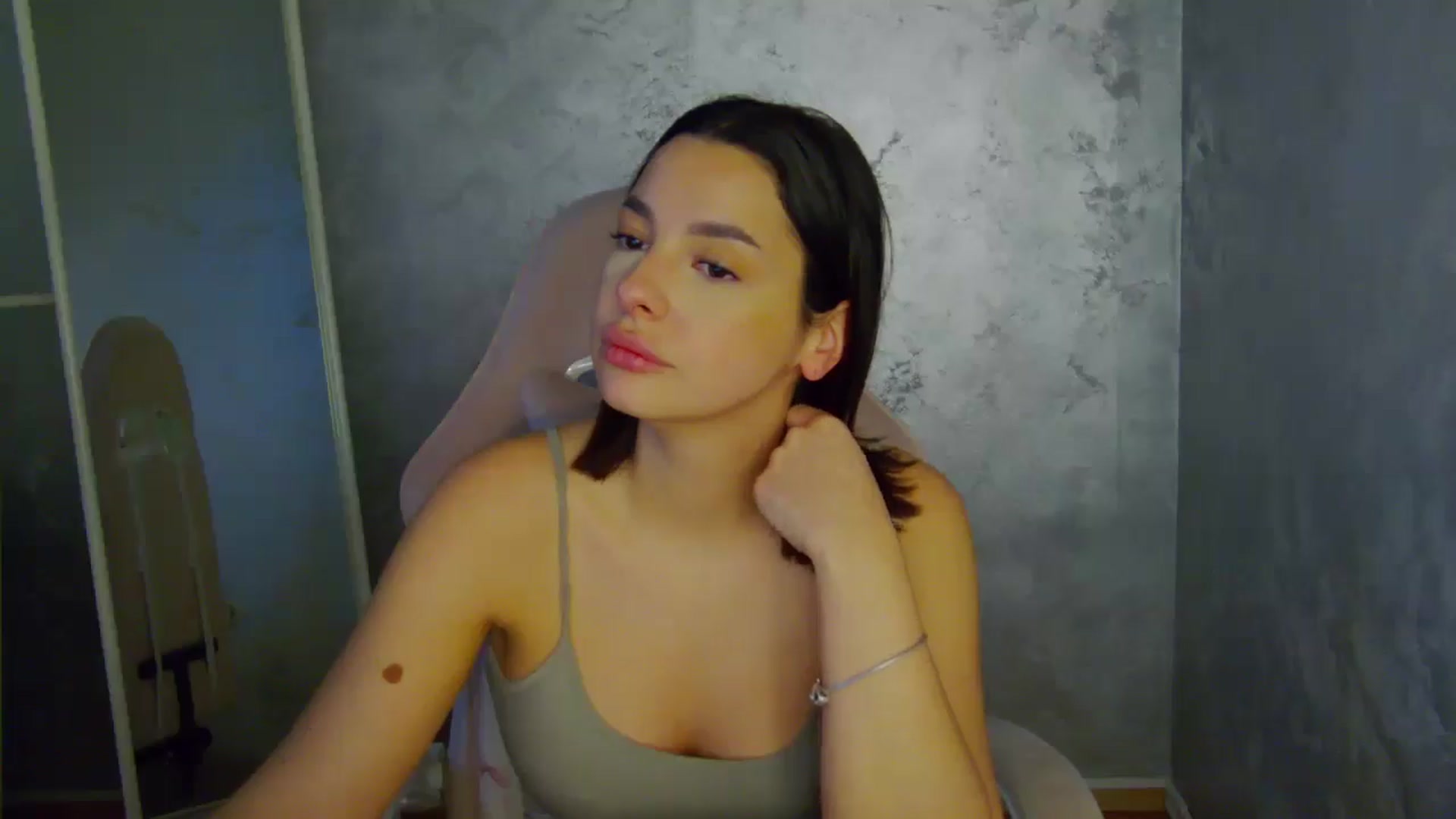 Gallery image thumbnail from WonderWomann's myfreecams stream on, 01/07/2026, 20:08 image 13 of 20