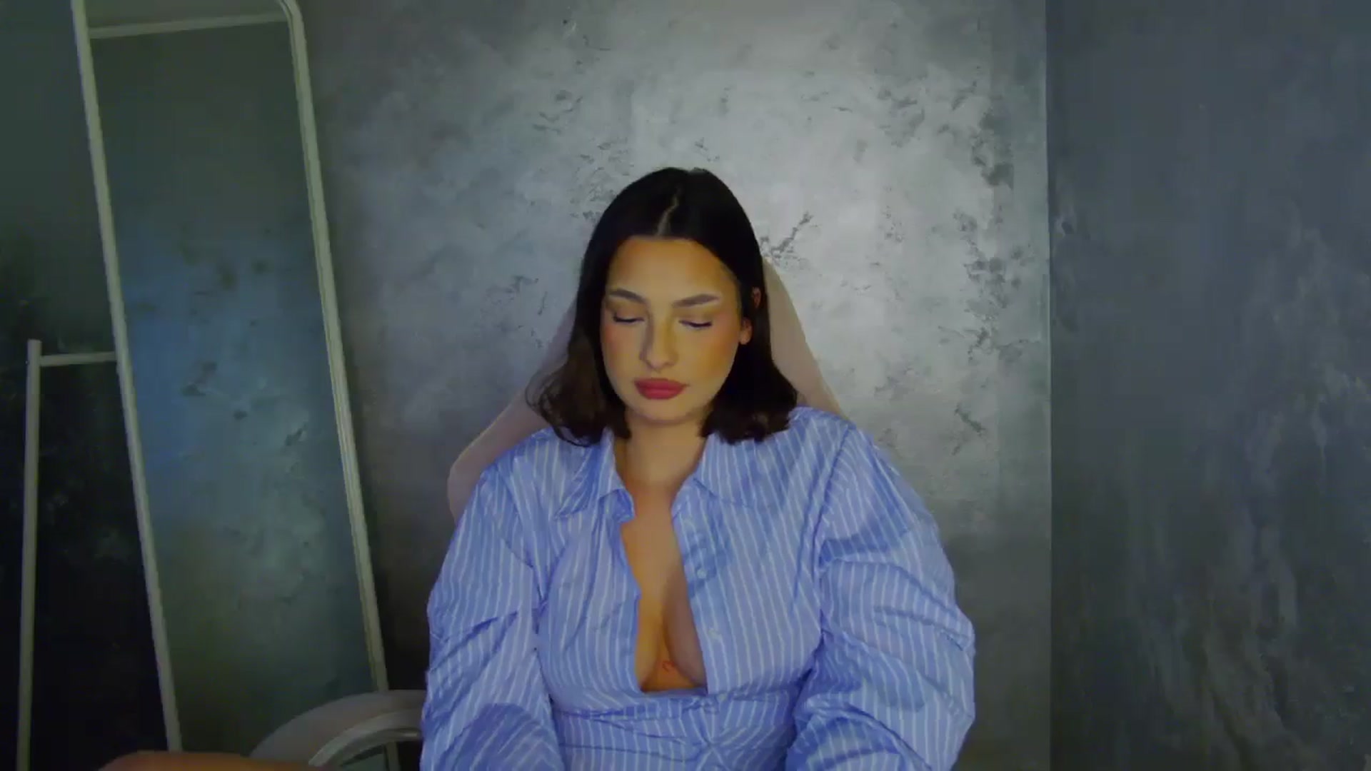 Gallery image thumbnail from WonderWomann's myfreecams stream on, 01/09/2026, 19:01 image 5 of 20