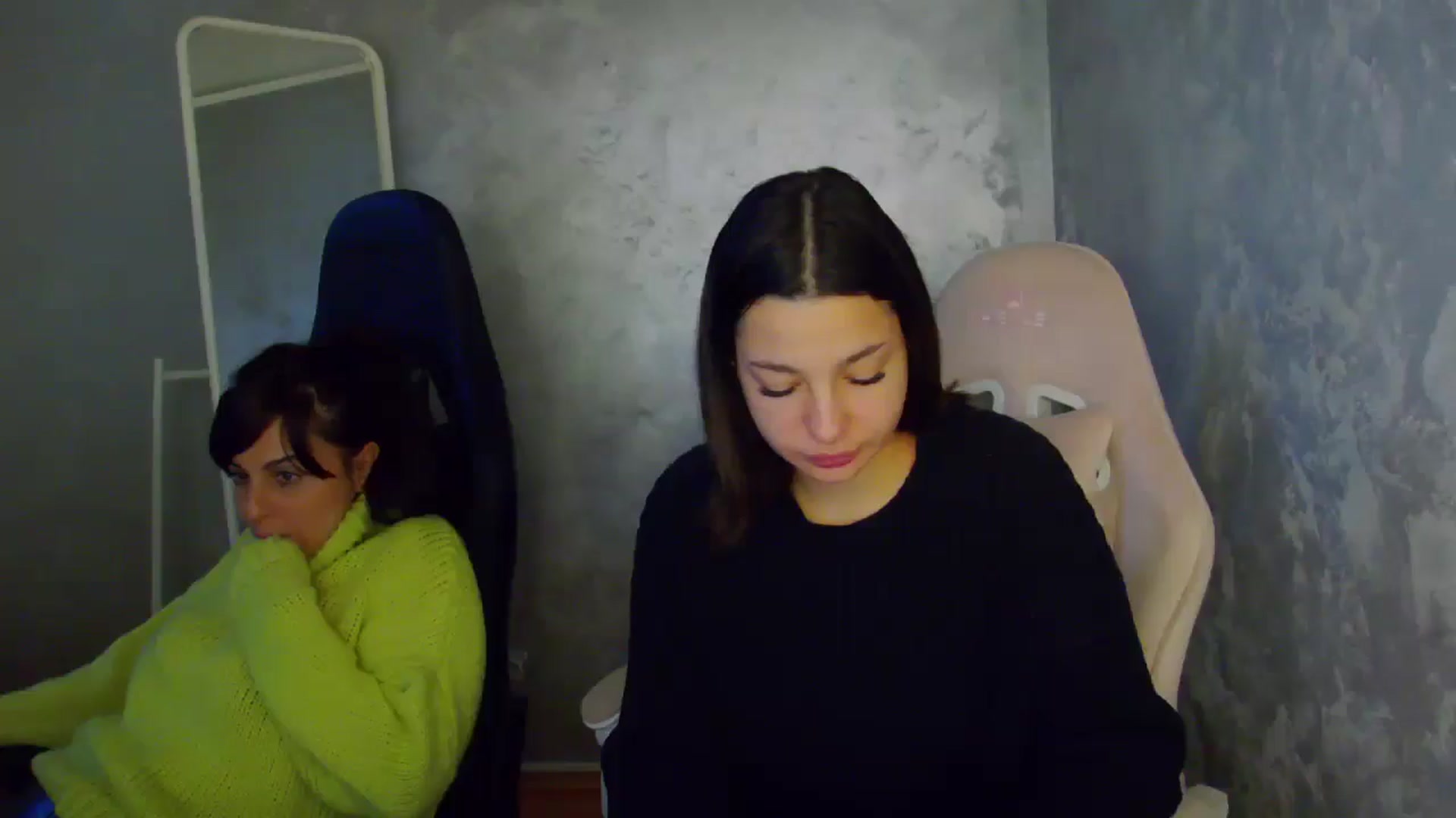 Gallery image thumbnail from WonderWomann's myfreecams stream on, 01/12/2026, 16:20 image 10 of 20