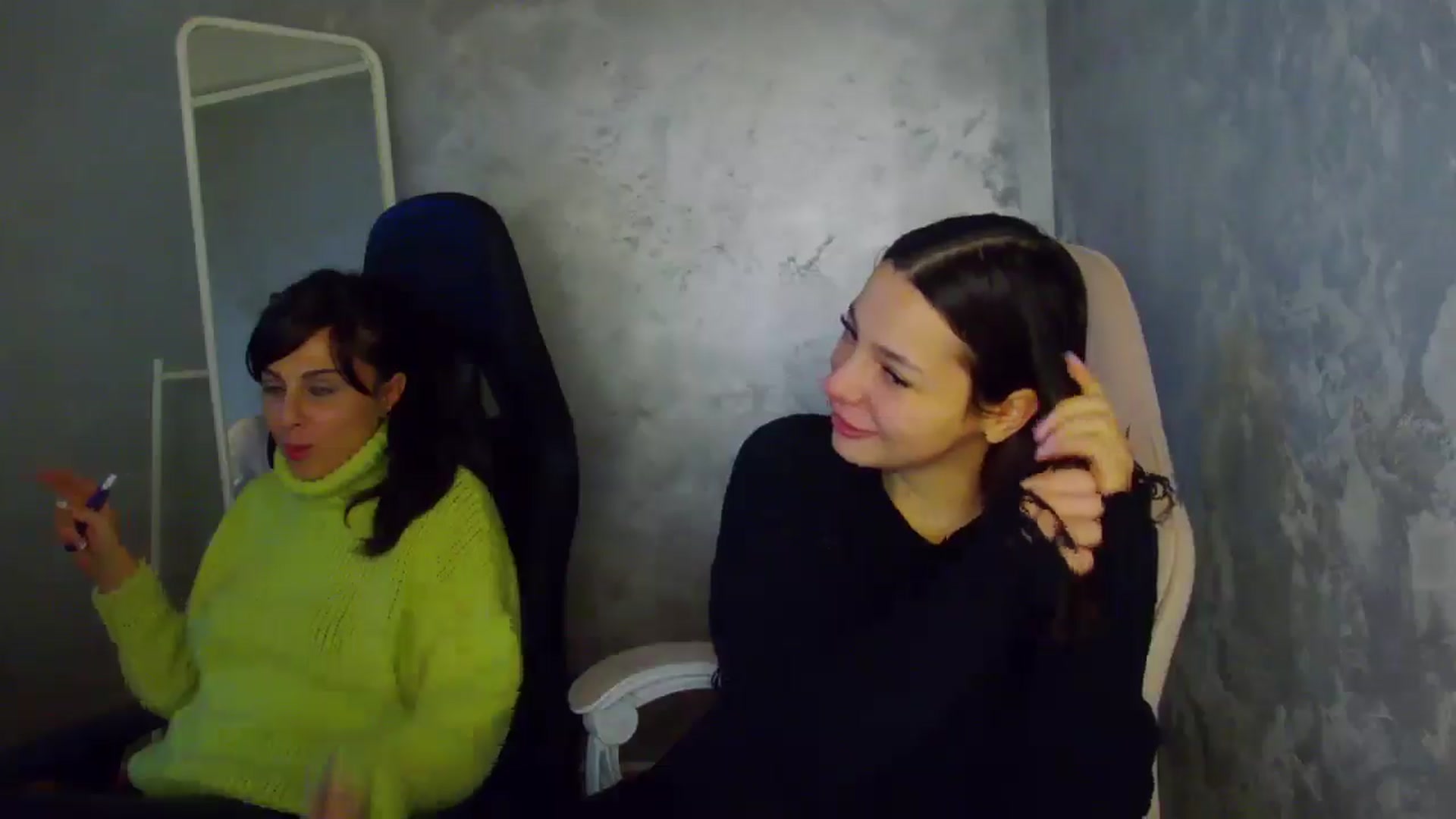 Gallery image thumbnail from WonderWomann's myfreecams stream on, 01/12/2026, 16:20 image 12 of 20