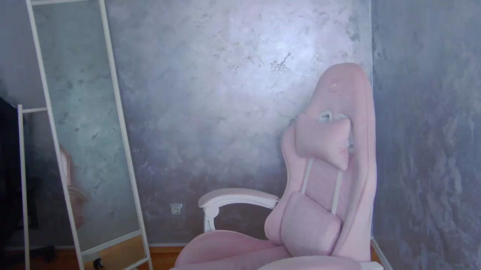 Gallery image thumbnail from WonderWomann's myfreecams stream on, 01/13/2026, 16:02 image 2 of 20