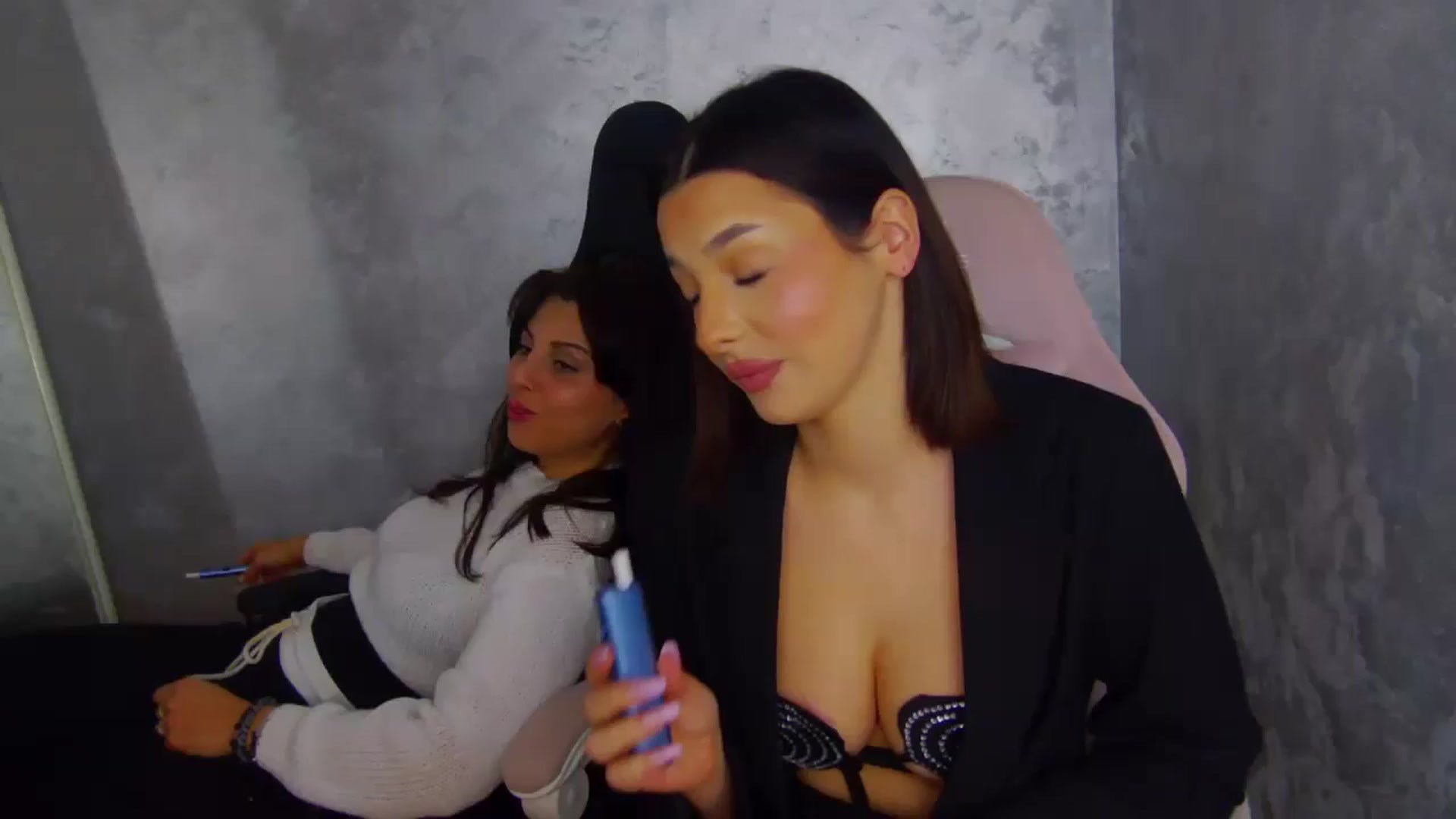 Gallery image thumbnail from WonderWomann's myfreecams stream on, 01/15/2026, 16:12 image 17 of 20