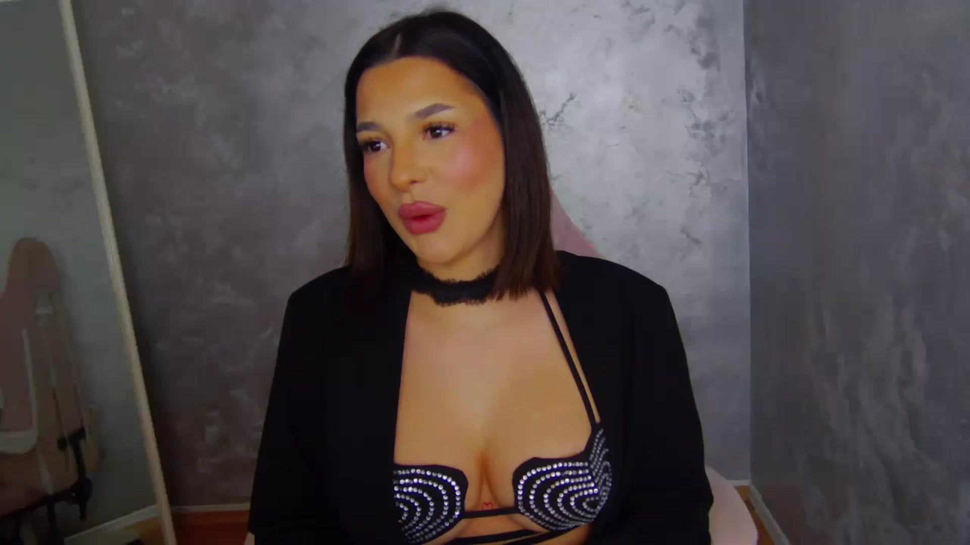 Gallery image thumbnail from WonderWomann's myfreecams stream on, 01/15/2026, 16:12 image 6 of 20