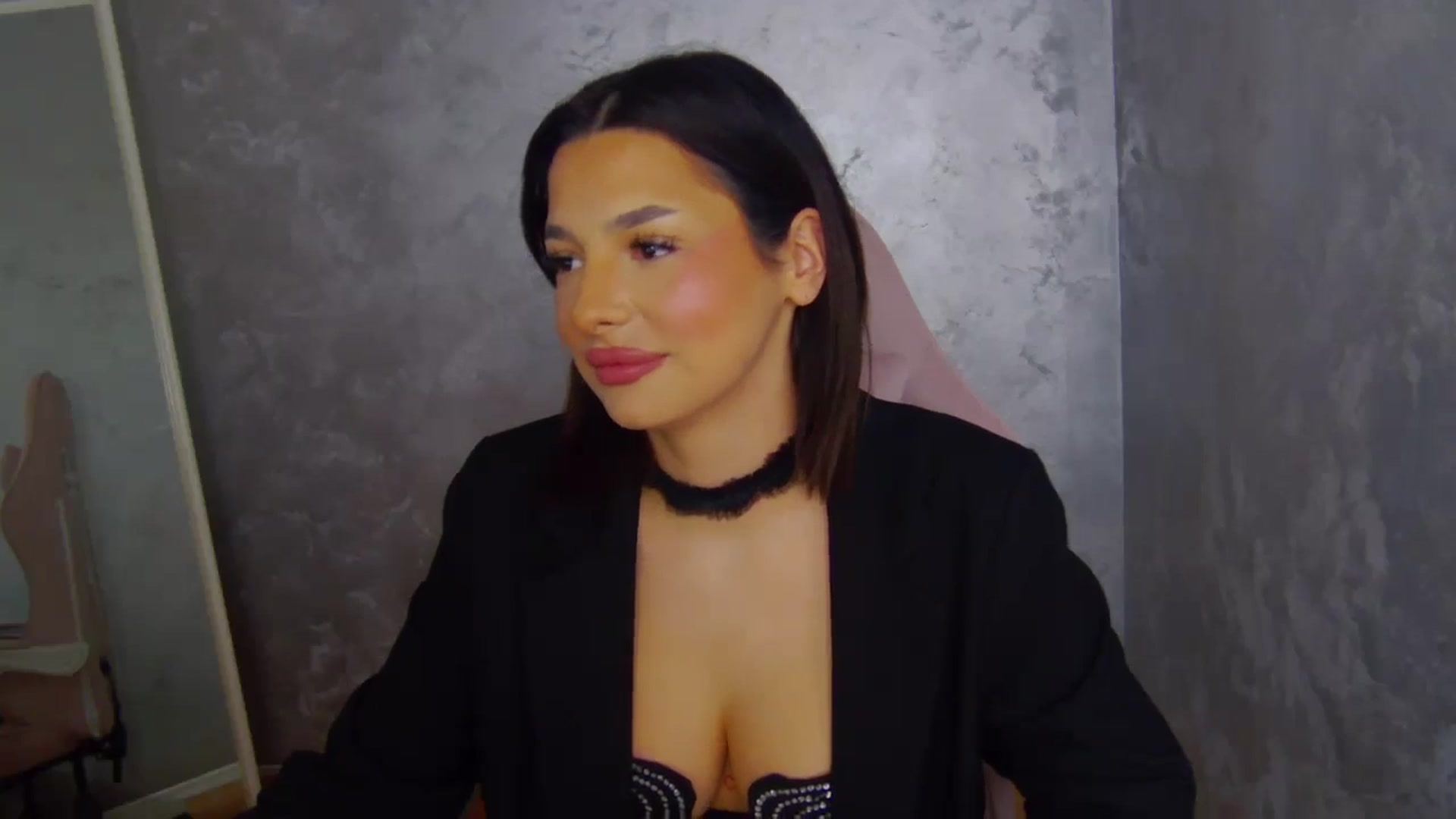 Gallery image thumbnail from WonderWomann's myfreecams stream on, 01/15/2026, 16:12 image 11 of 20