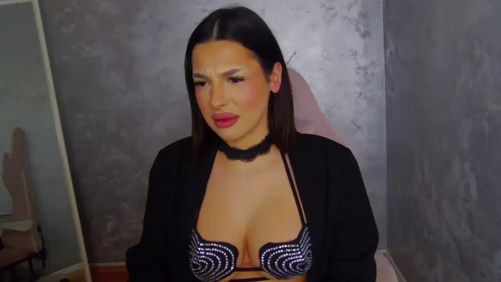 Gallery image thumbnail from WonderWomann's myfreecams stream on, 01/15/2026, 16:12 image 13 of 20