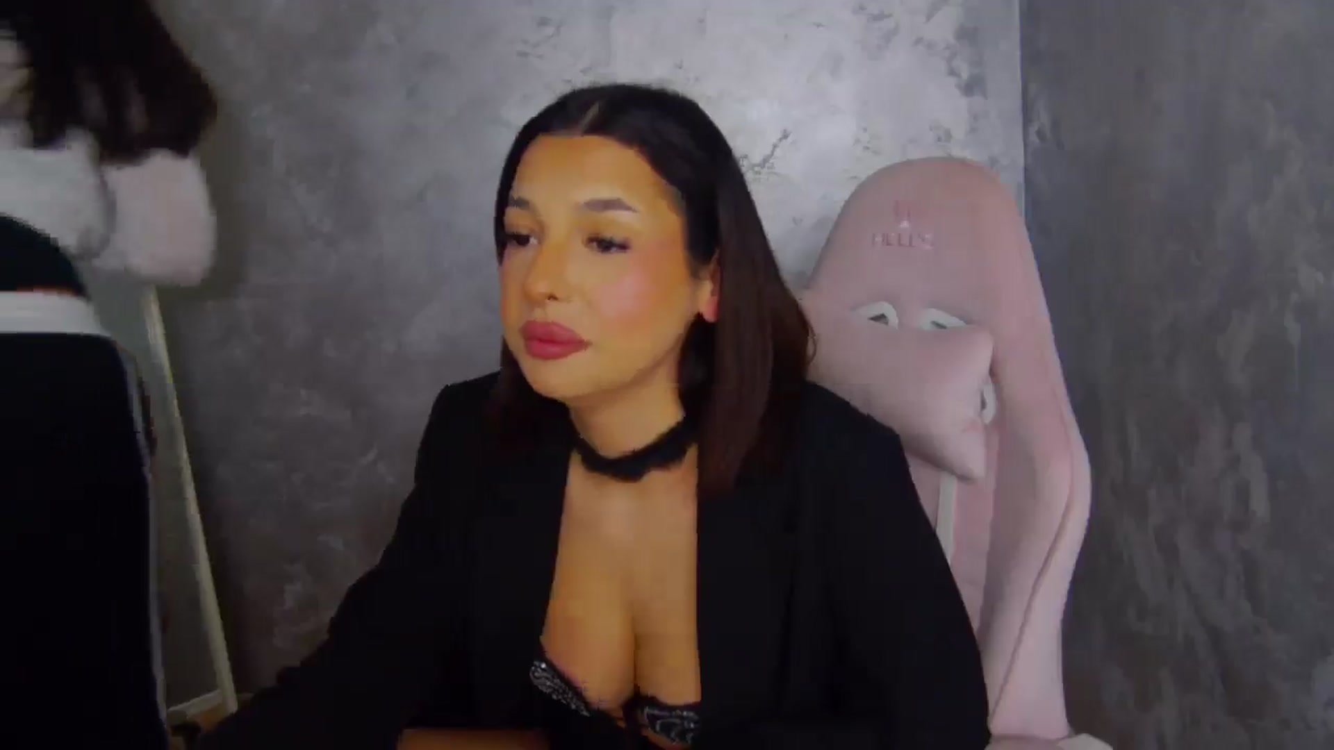 Gallery image thumbnail from WonderWomann's myfreecams stream on, 01/15/2026, 16:12 image 14 of 20