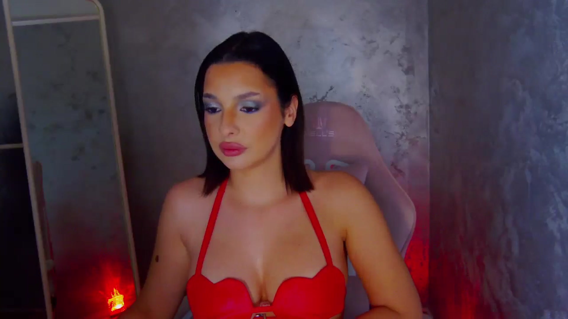 Gallery image thumbnail from WonderWomann's myfreecams stream on, 01/21/2026, 17:41 image 13 of 20