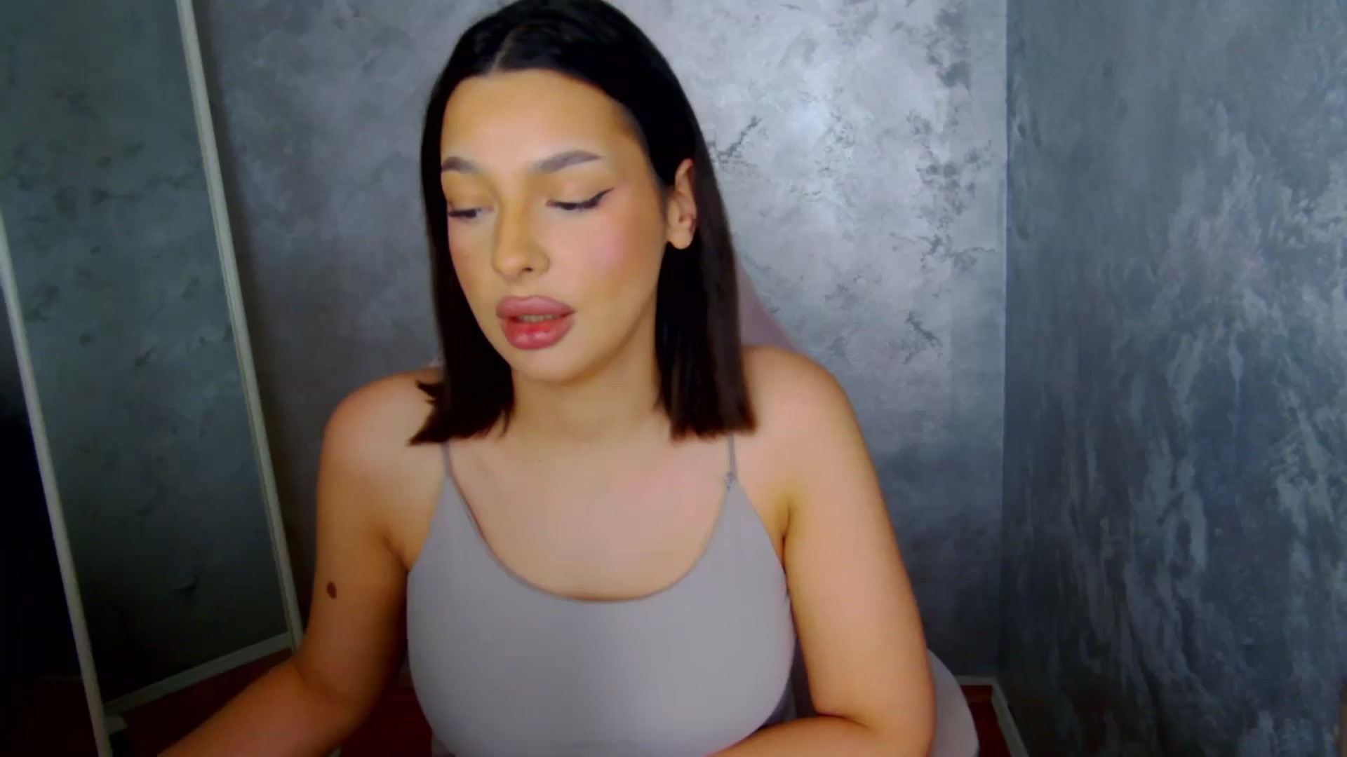 Gallery image thumbnail from WonderWomann's myfreecams stream on, 01/26/2026, 17:08 image 5 of 20